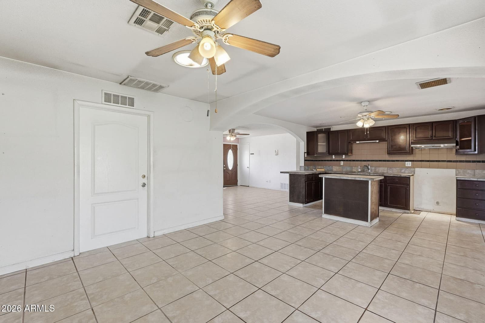 6812 W Virginia Avenue, Phoenix, AZ 85035 — photo 6 of 21