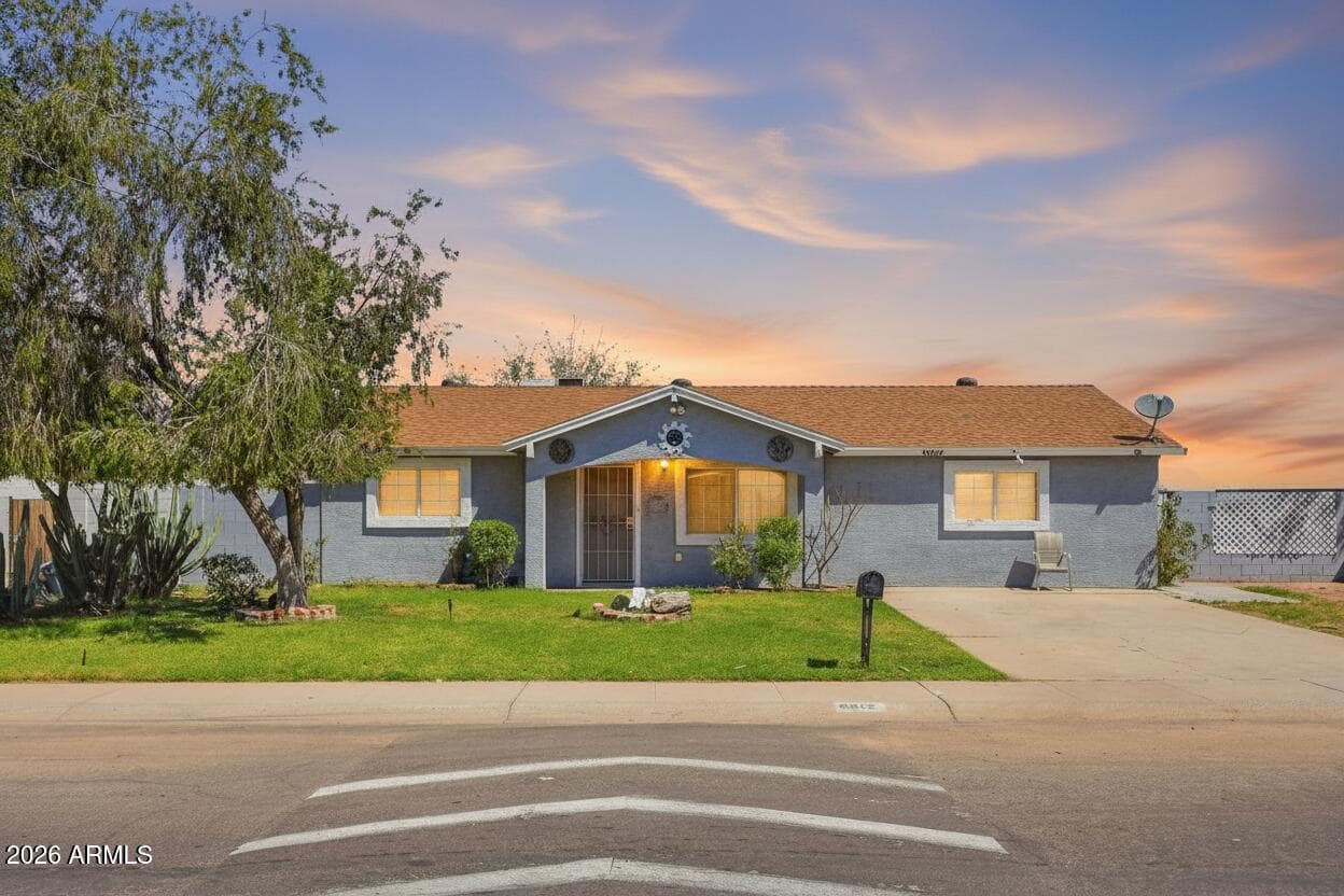 6812 W Virginia Avenue, Phoenix, AZ 85035 — photo 1 of 21