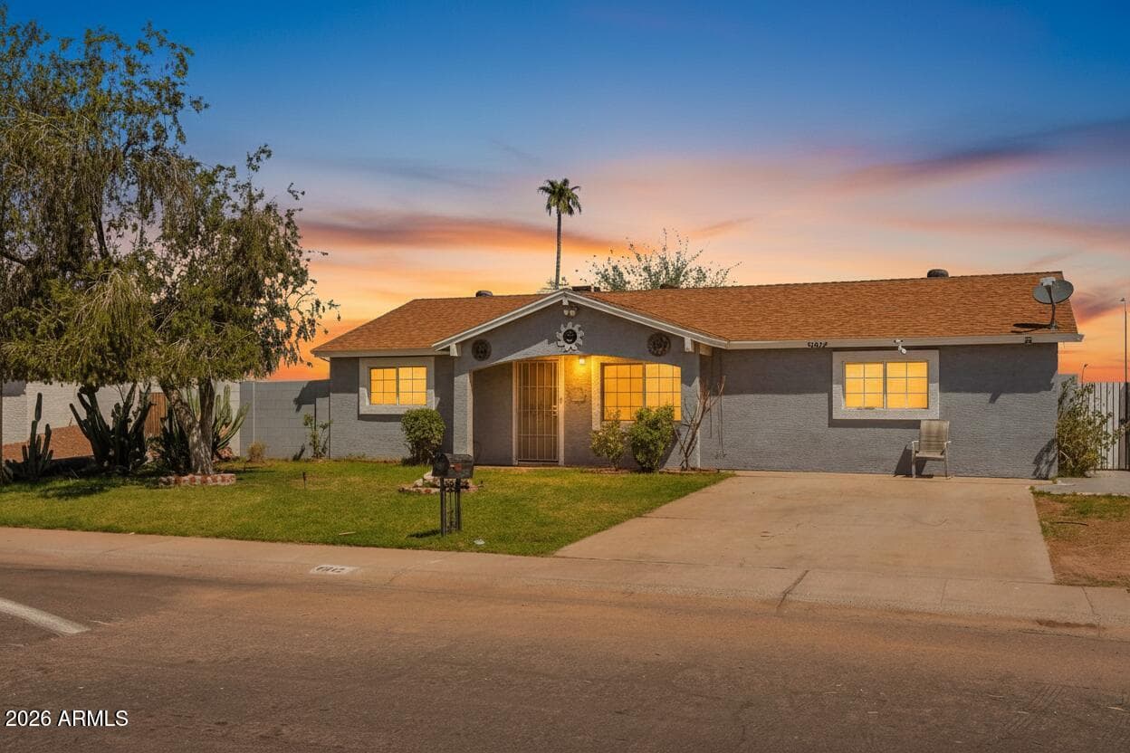 6812 W Virginia Avenue, Phoenix, AZ 85035 — photo 2 of 21