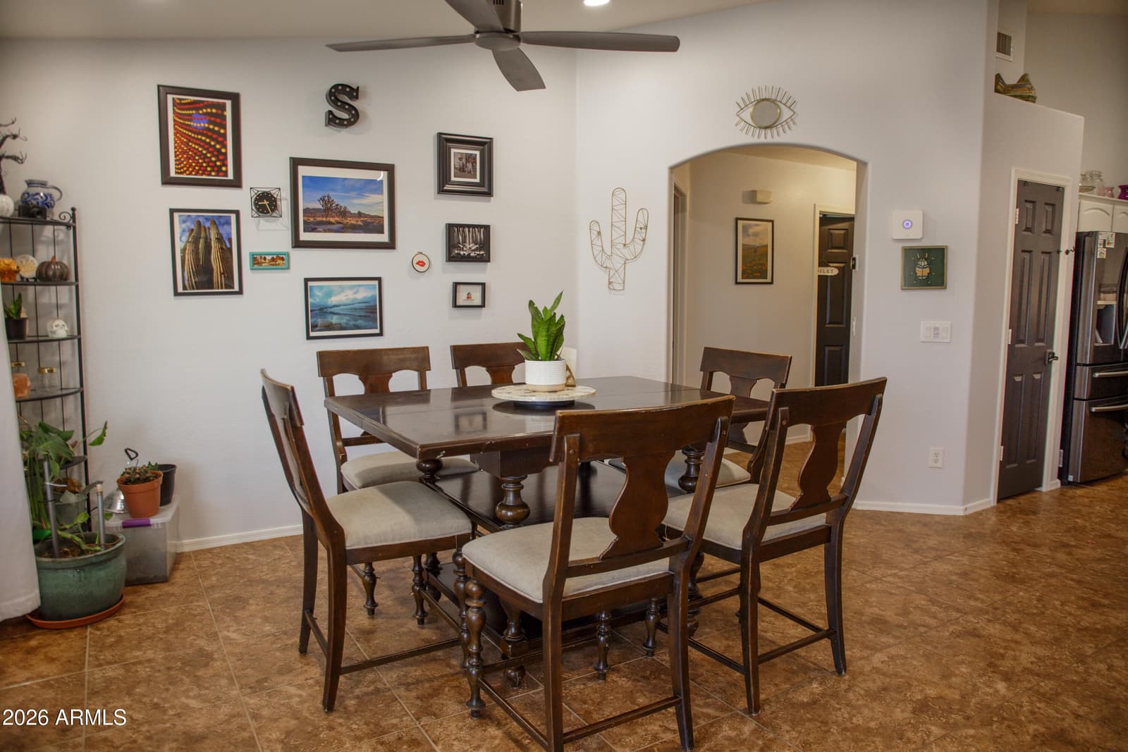 1221 W Del Monte Drive, Casa Grande, AZ 85122 — photo 10 of 33
