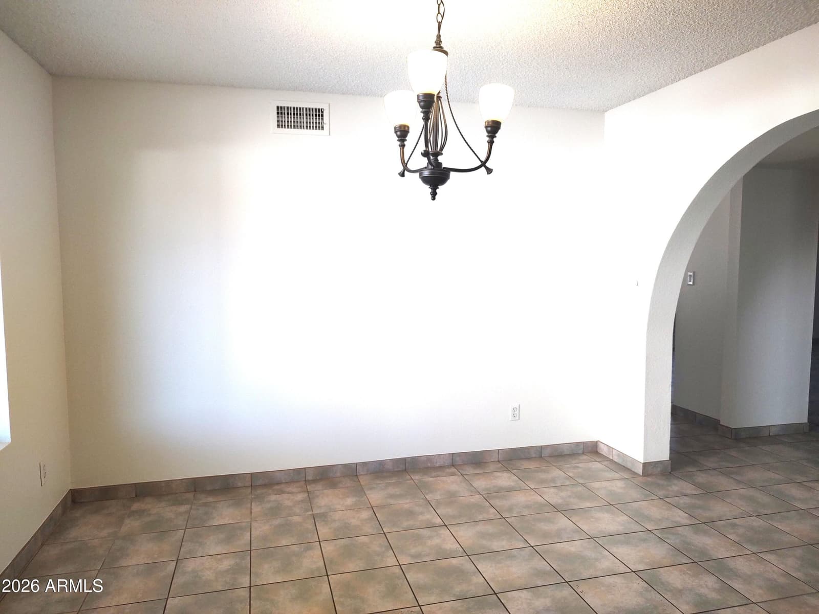 6207 W Altadena Avenue, Glendale, AZ 85304 — photo 12 of 47