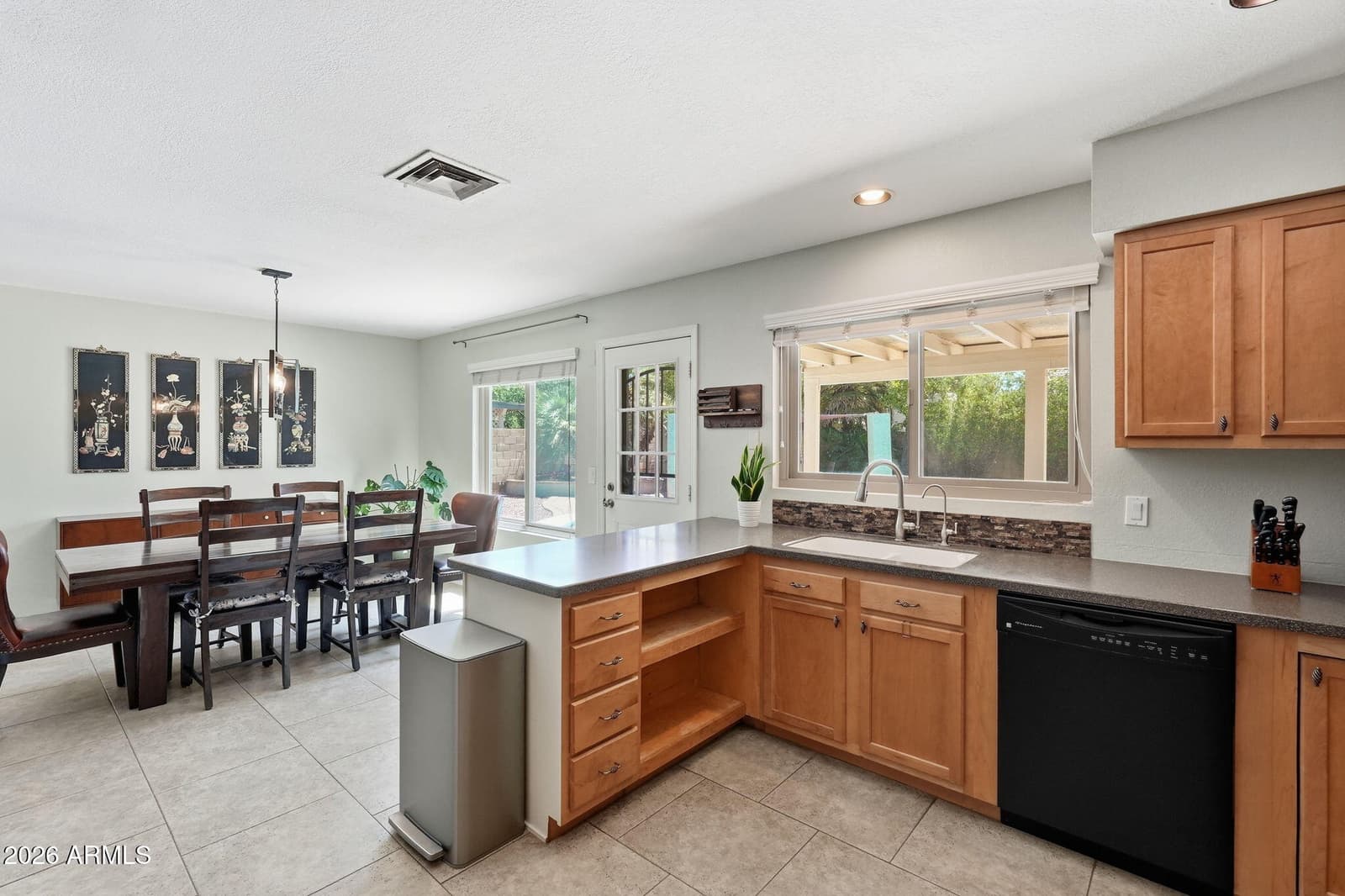 4827 W Commonwealth Place, Chandler, AZ 85226 — photo 8 of 26