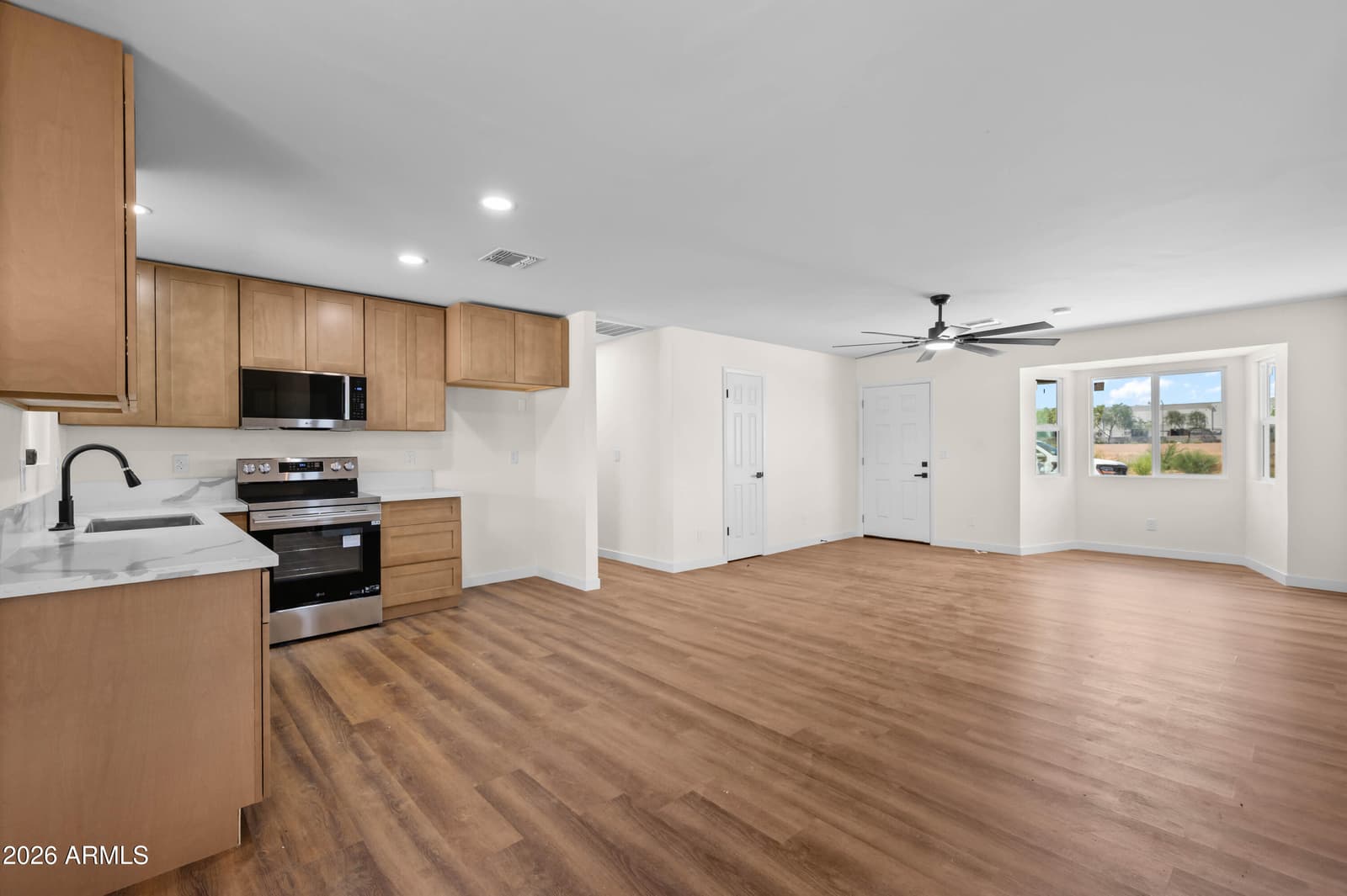 6407 W Roosevelt Street, Phoenix, AZ 85043 — photo 11 of 51
