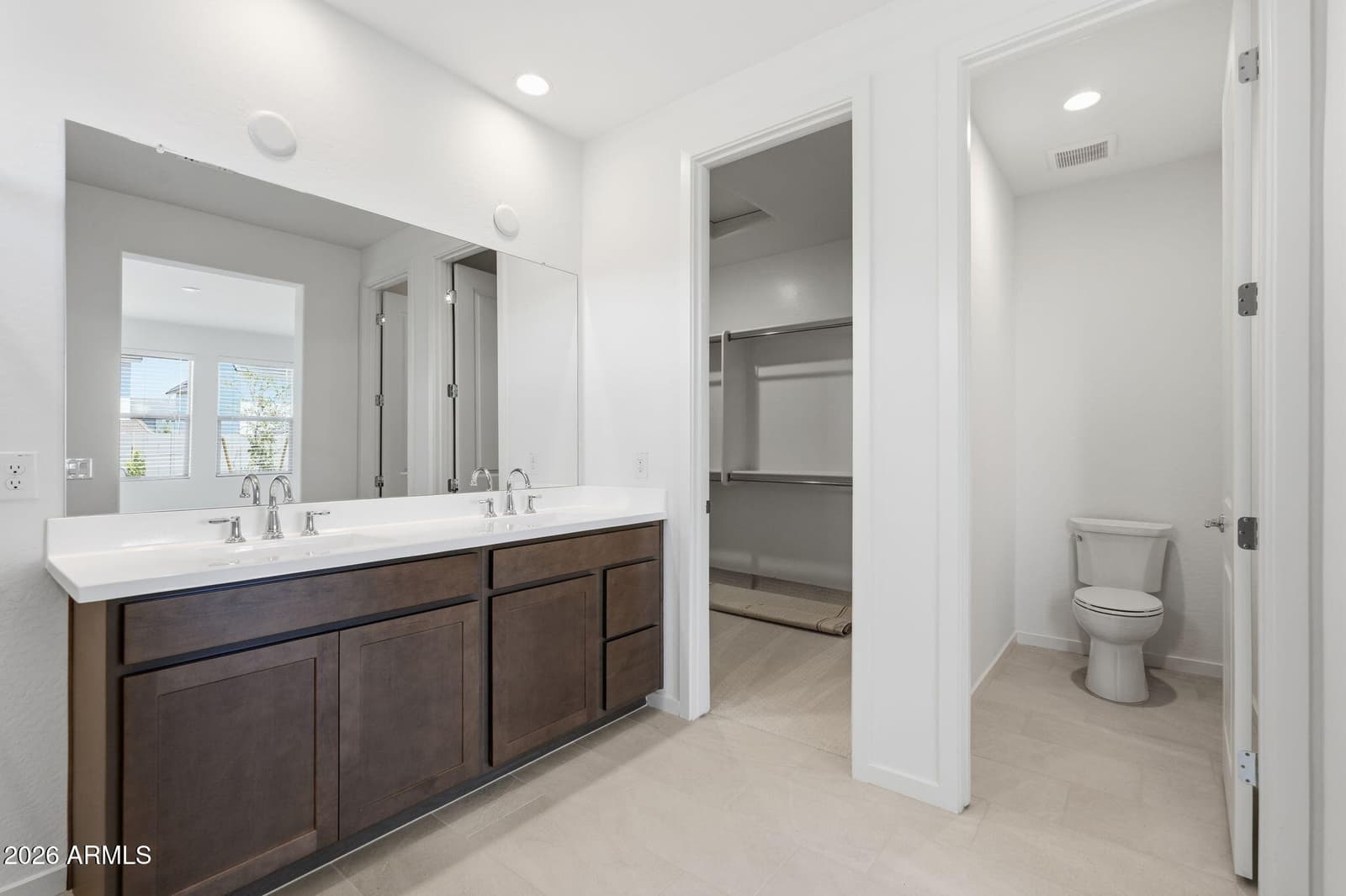 3276 W Emerald Road, San Tan Valley, AZ 85144 — photo 11 of 46