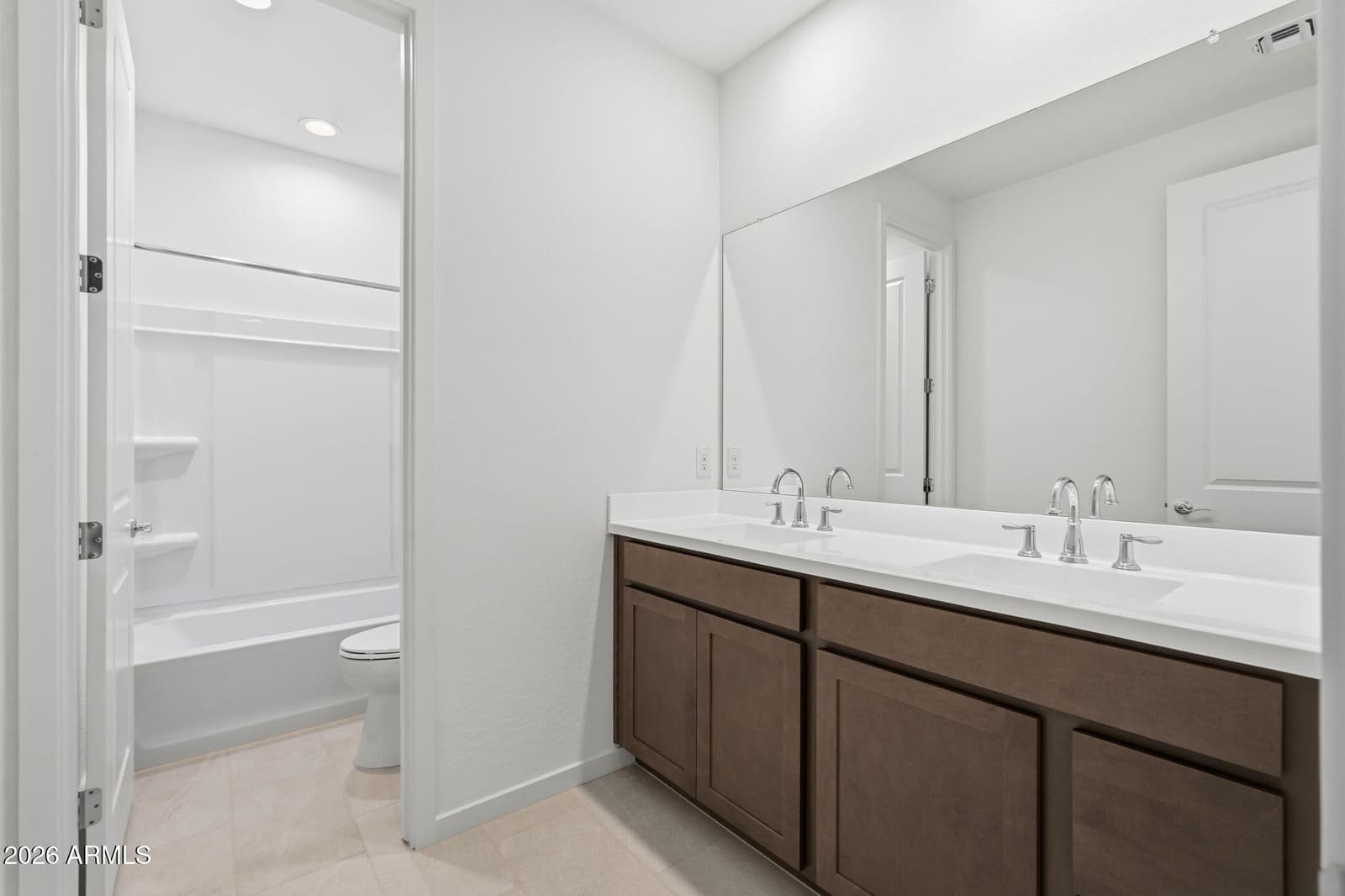3276 W Emerald Road, San Tan Valley, AZ 85144 — photo 13 of 46