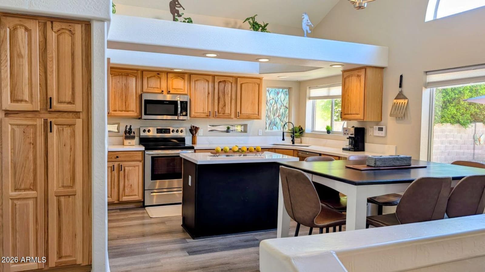 15640 W Ventura Street, Surprise, AZ 85379 — photo 4 of 41
