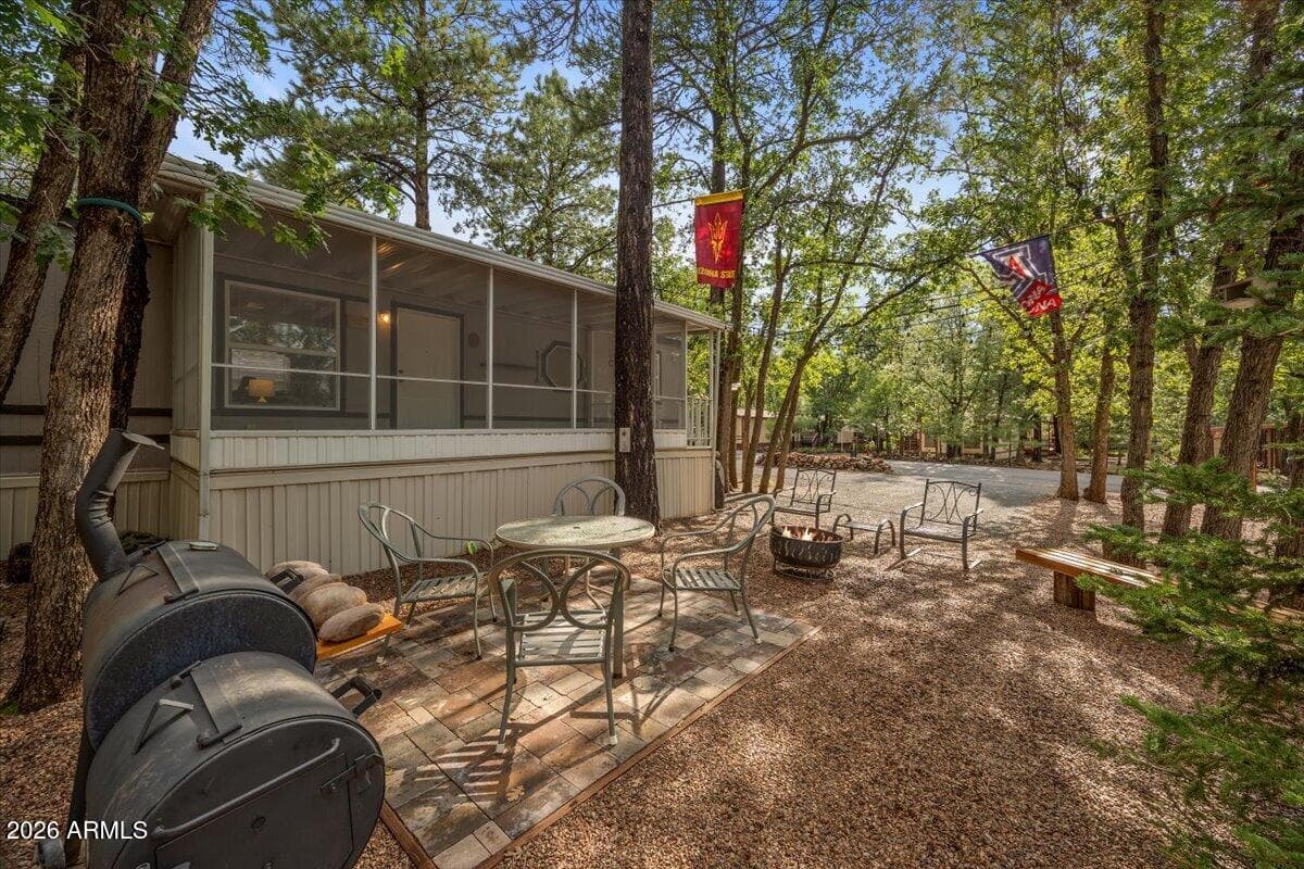 4079 Mark Twain Drive, Pinetop, AZ 85935 — photo 3 of 31