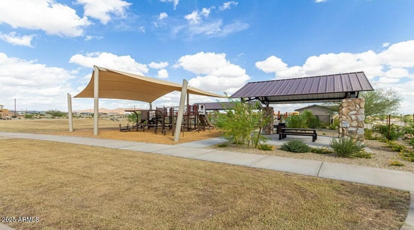 14796 W Smoketree Drive, Surprise, AZ 85387 — photo 10 of 20