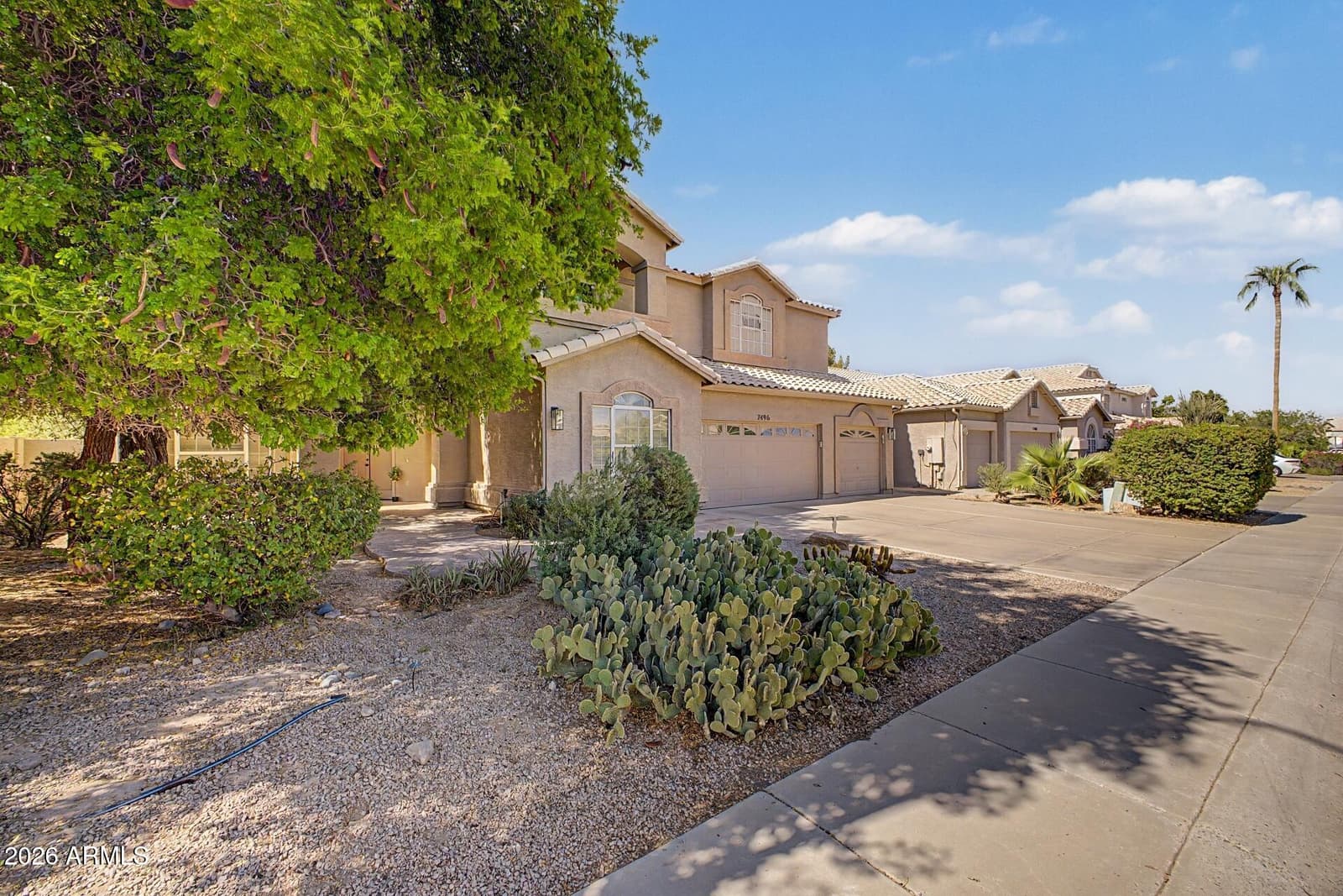 7496 S Hazelton Lane, Tempe, AZ 85283 — photo 4 of 57