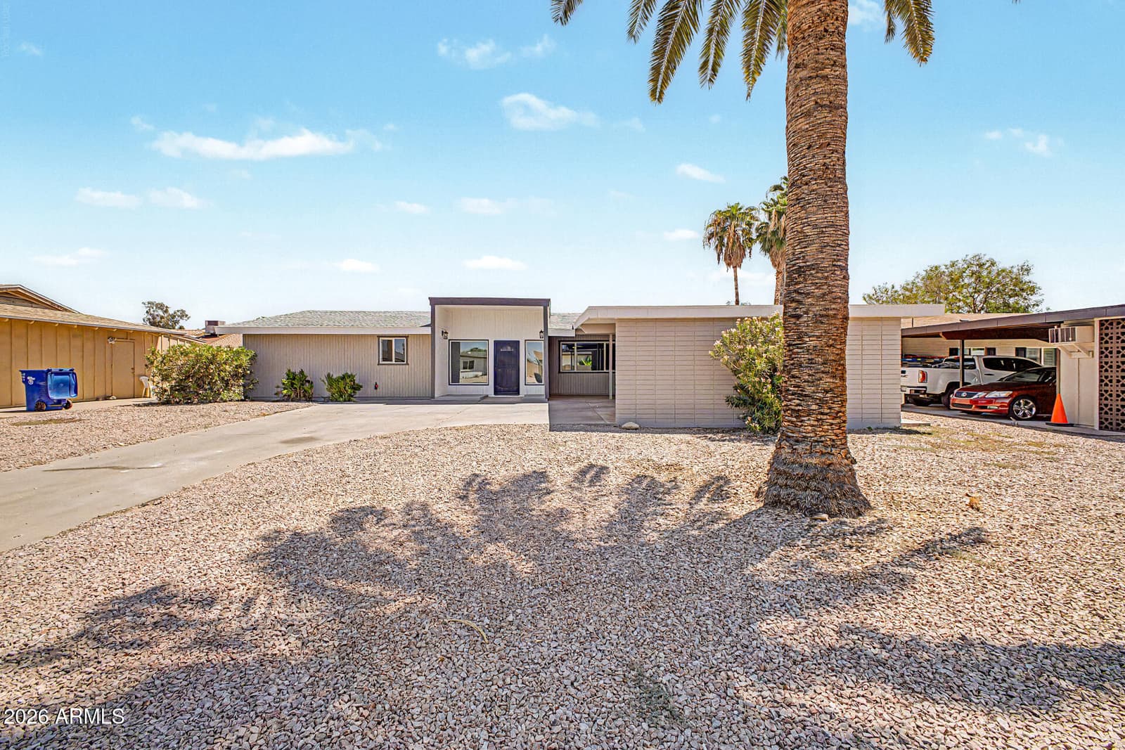 839 S Saranac Avenue, Mesa, AZ 85208 — photo 1 of 45