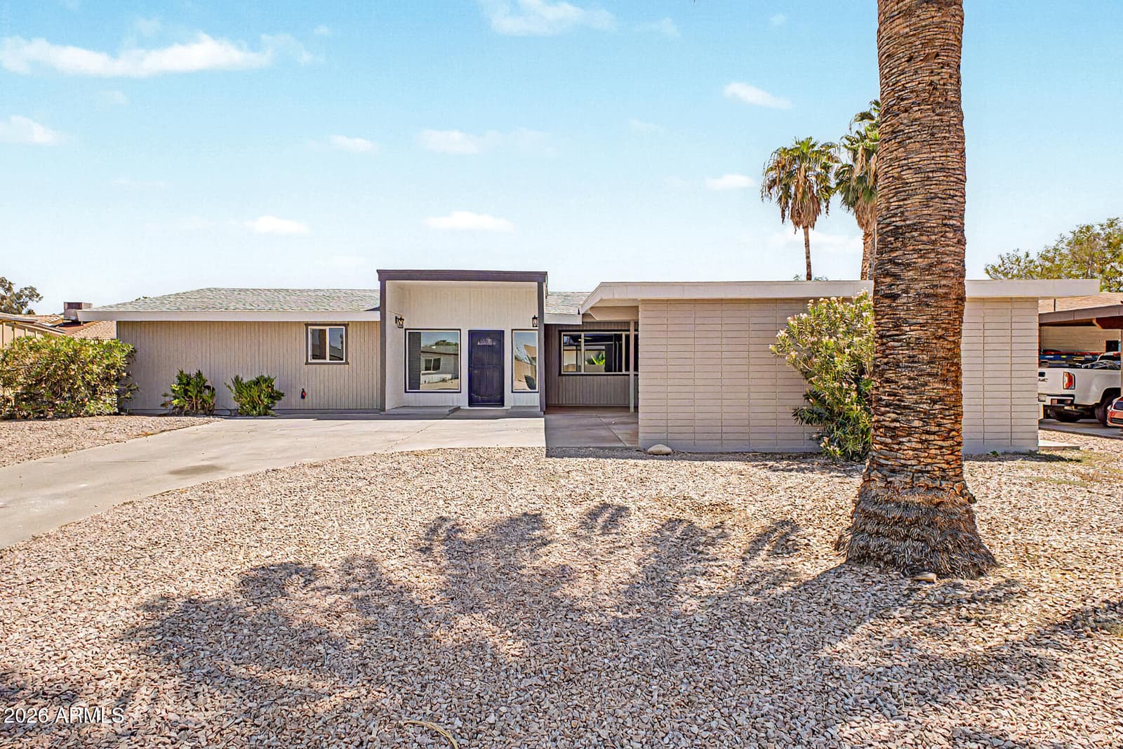 839 S Saranac Avenue, Mesa, AZ 85208 — photo 2 of 45