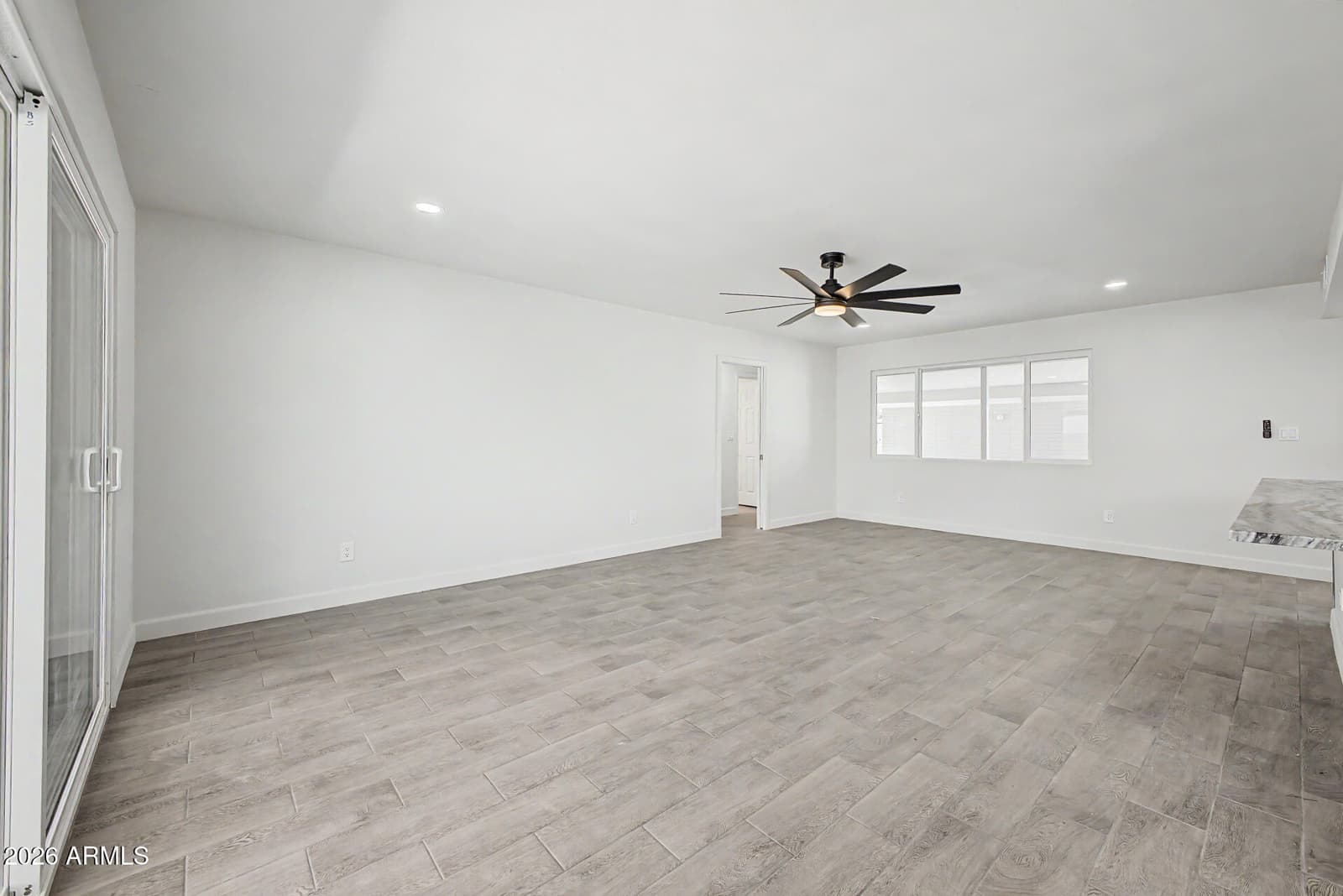 839 S Saranac Avenue, Mesa, AZ 85208 — photo 13 of 45