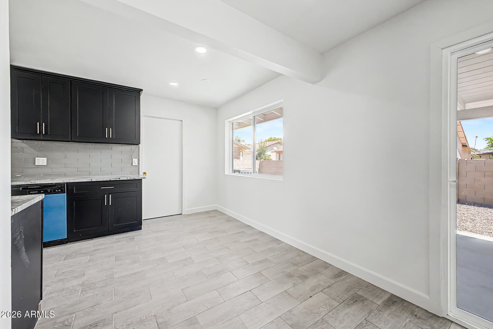 839 S Saranac Avenue, Mesa, AZ 85208 — photo 16 of 45