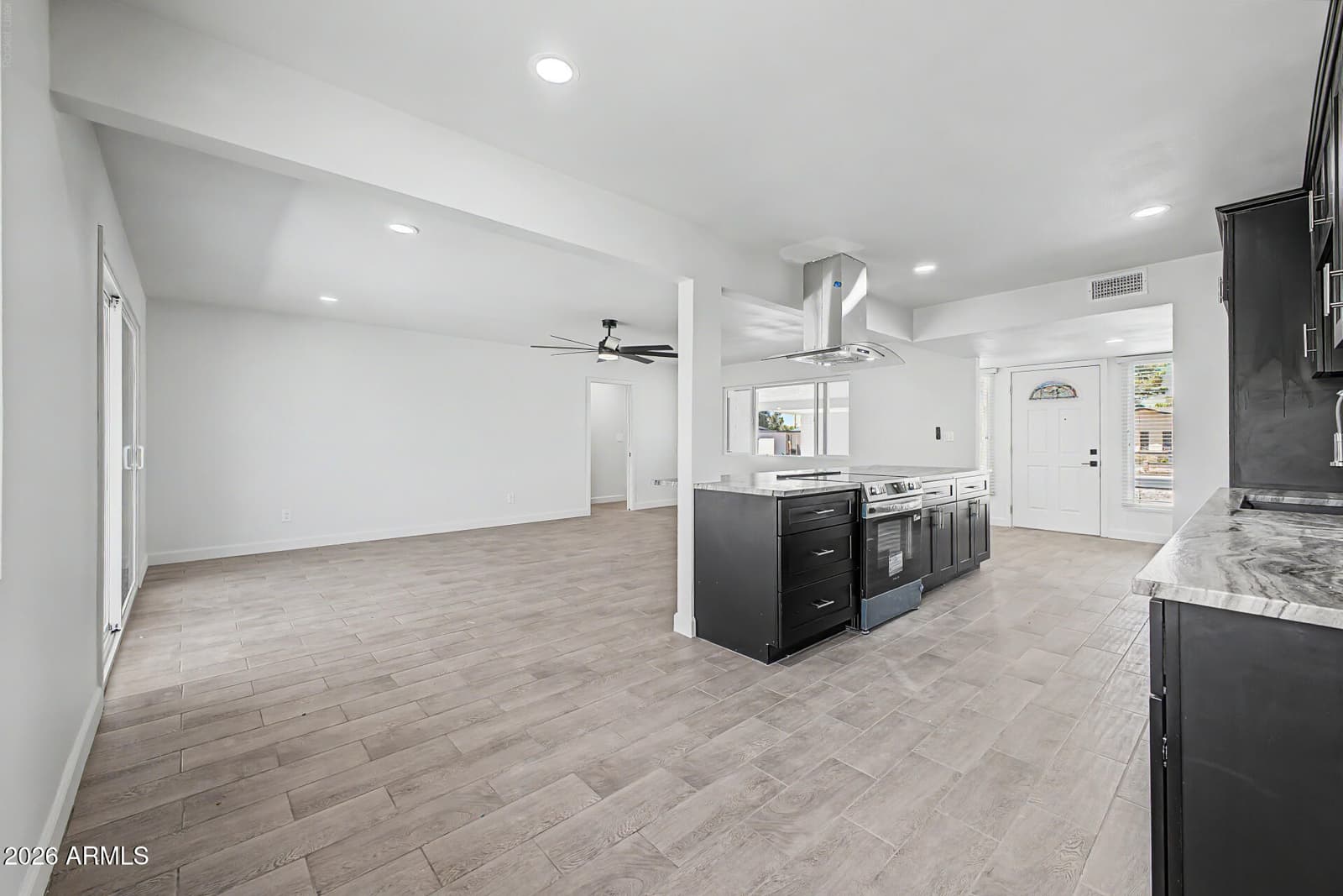 839 S Saranac Avenue, Mesa, AZ 85208 — photo 17 of 45