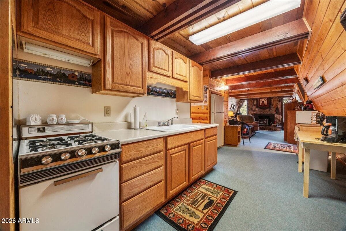 5 County Road 2034, Nutrioso, AZ 85932 — photo 10 of 43