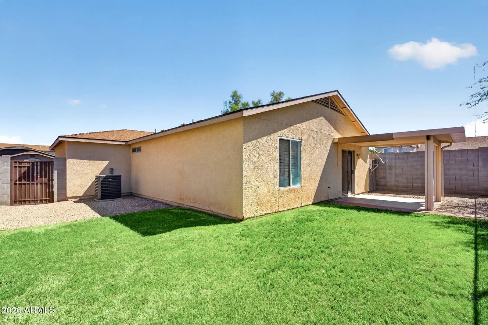 2551 E Meadow Chase Drive, San Tan Valley, AZ 85140 — photo 6 of 44