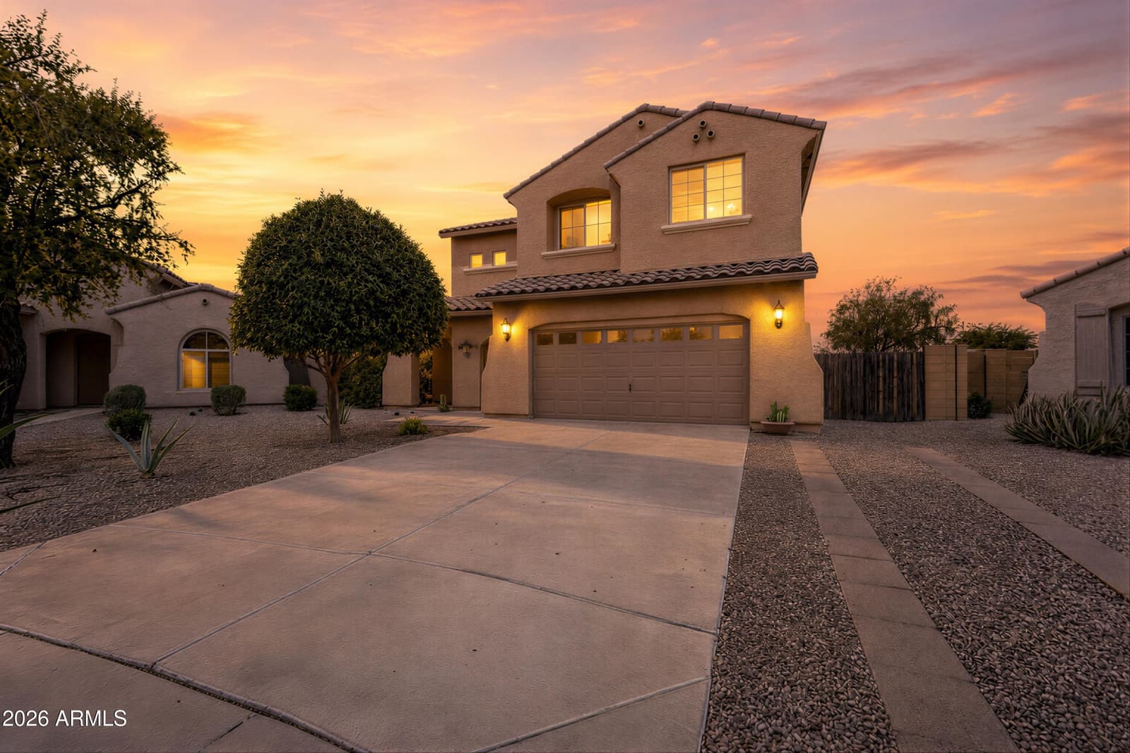 17922 W Lawrence Lane W, Waddell, AZ 85355 — photo 4 of 68
