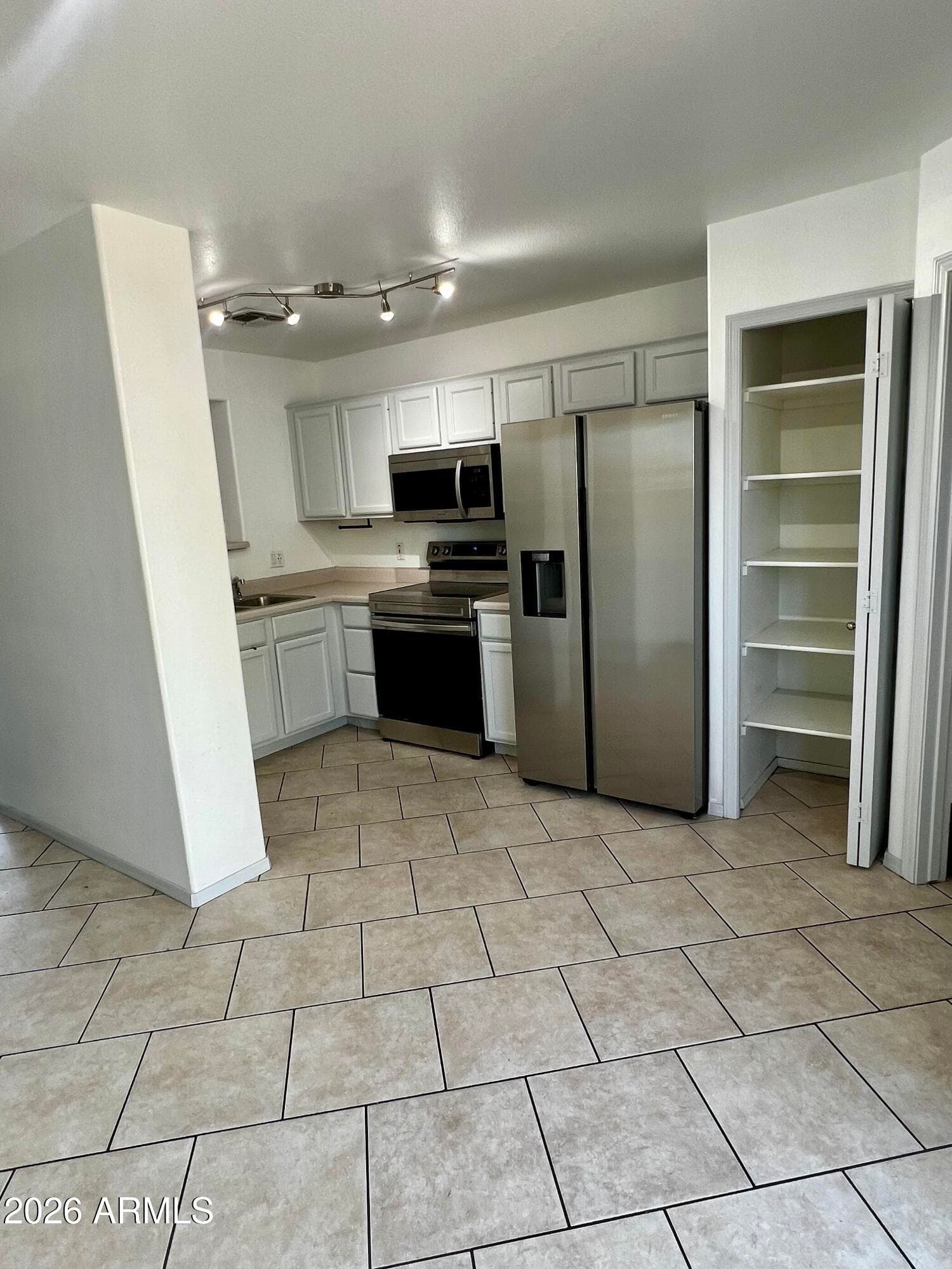 7801 N 44th Drive 1180, Glendale, AZ 85301 — photo 4 of 19