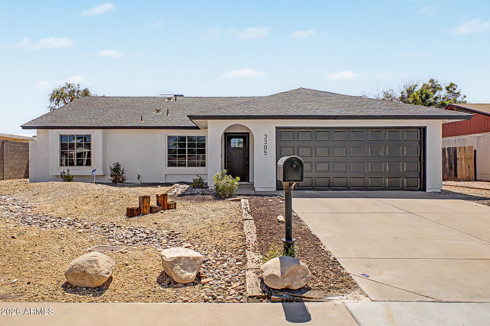 3305 E Saint John Road, Phoenix, AZ 85032 — photo 1 of 40