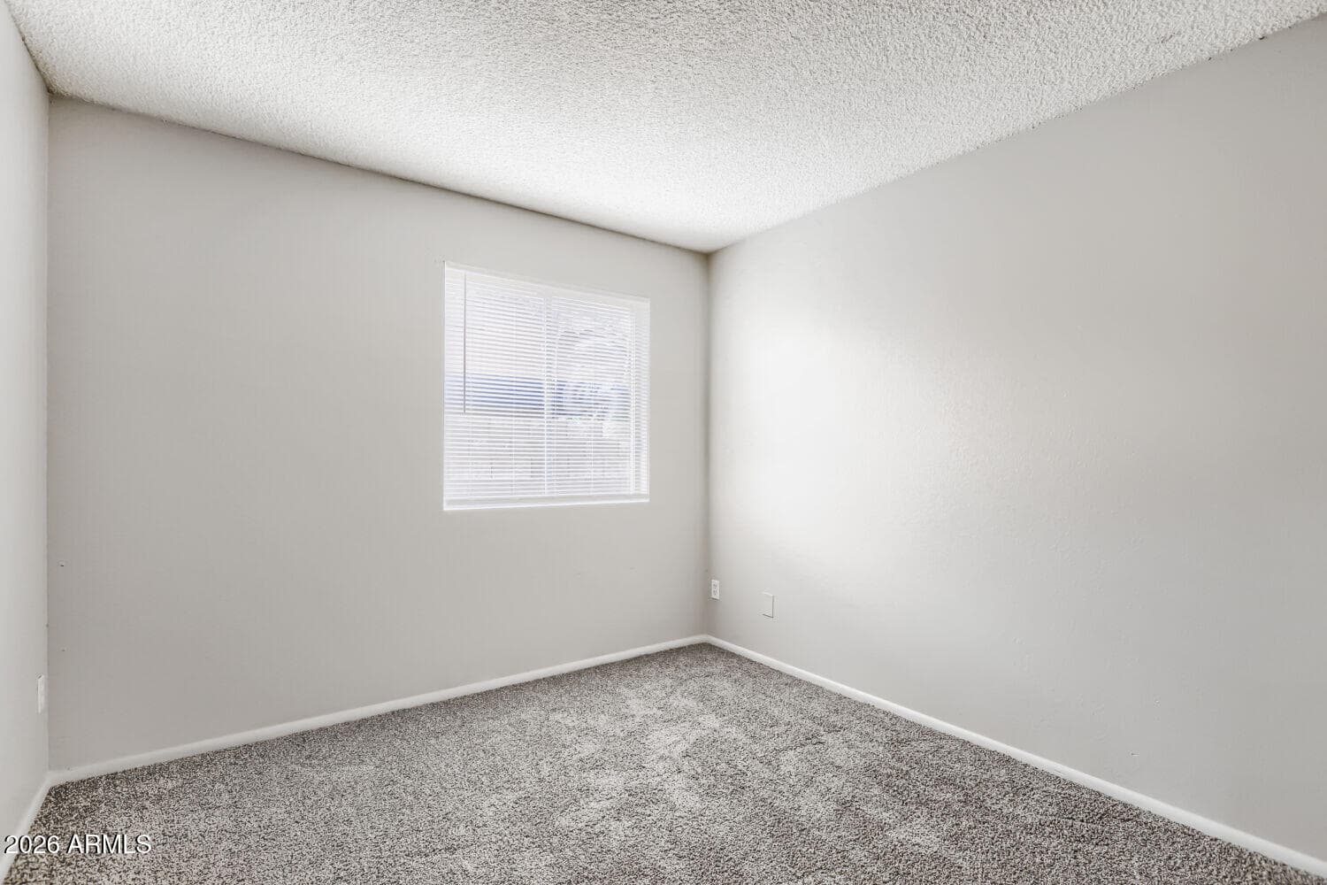 5515 N 72nd Avenue, Glendale, AZ 85303 — photo 16 of 29