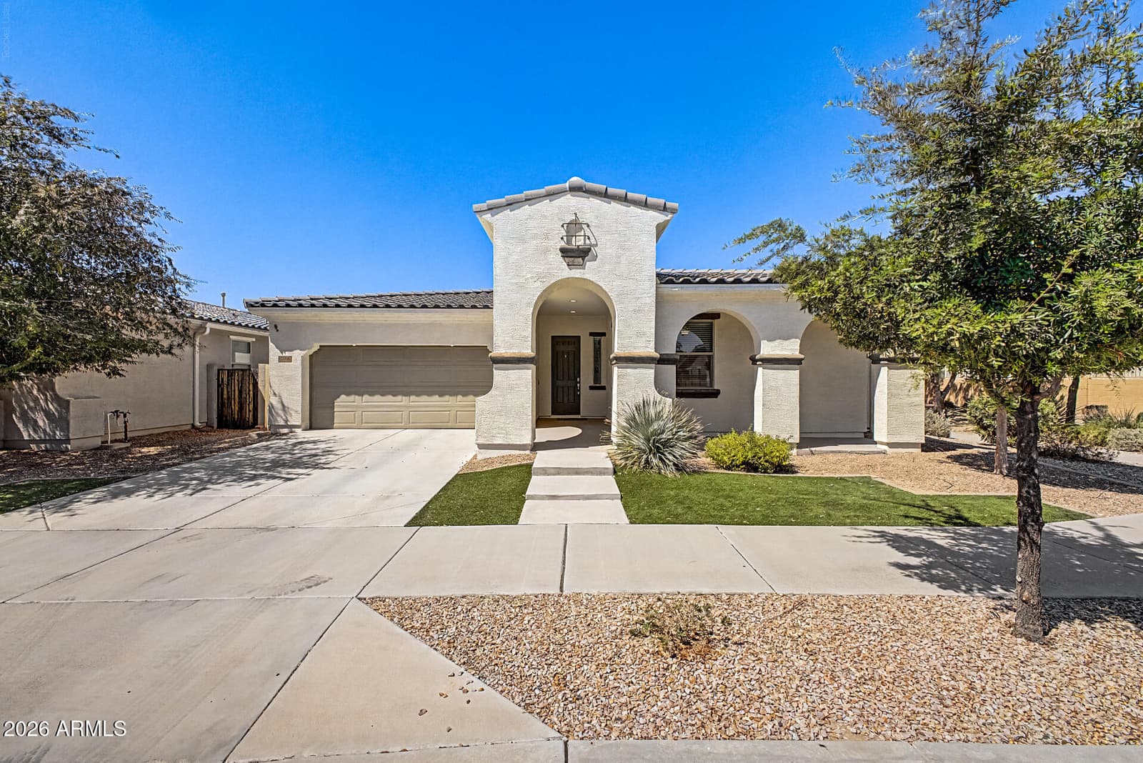 22496 E Munoz Street, Queen Creek, AZ 85142 — photo 2 of 37