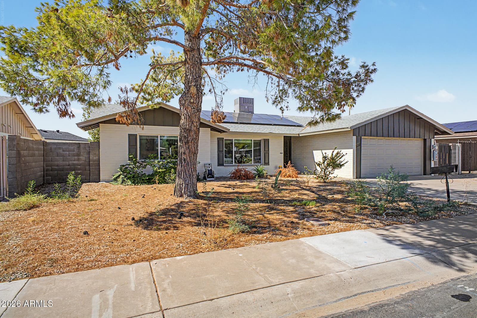 5111 W Greenway Road, Glendale, AZ 85306 — photo 2 of 29
