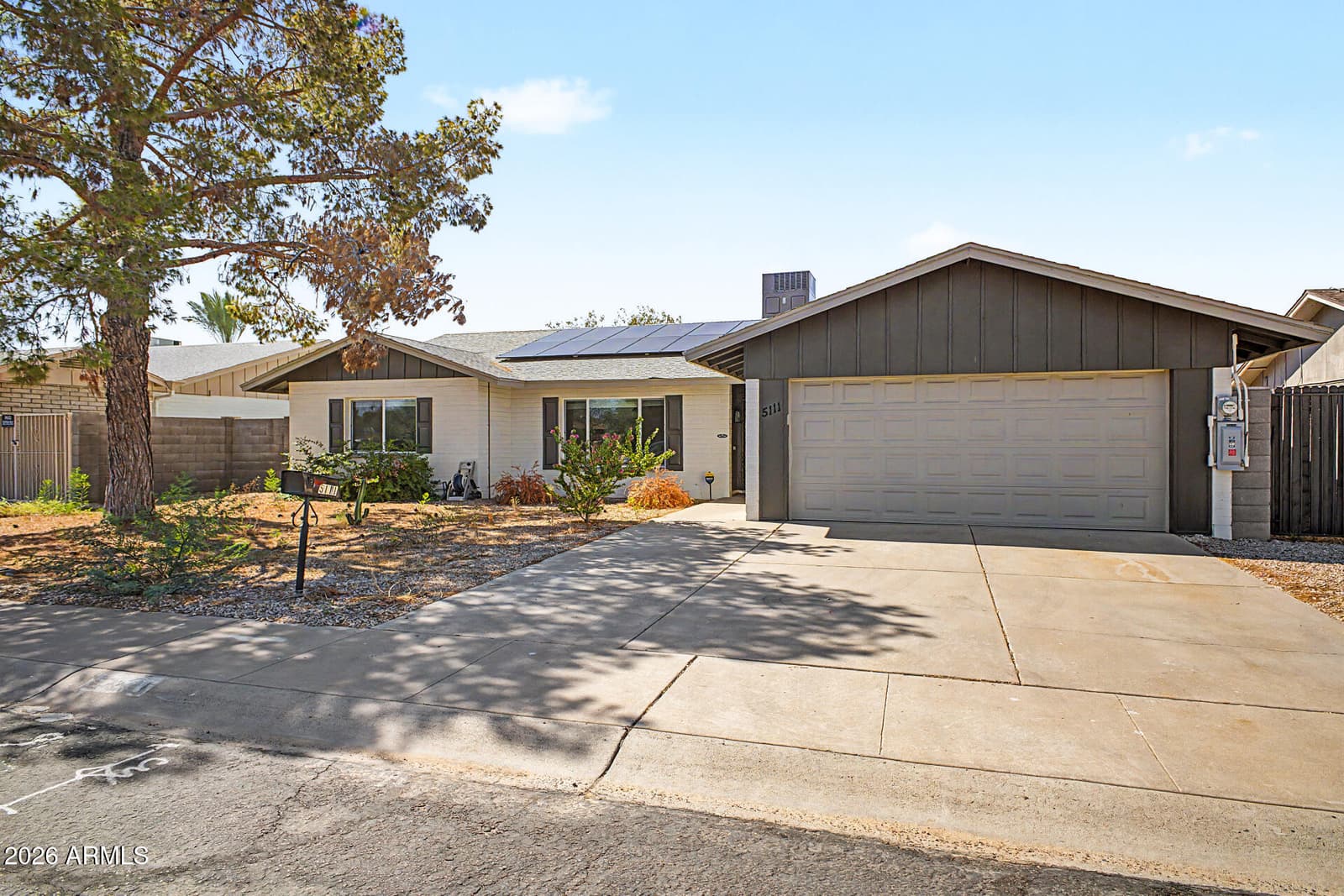 5111 W Greenway Road, Glendale, AZ 85306 — photo 3 of 29
