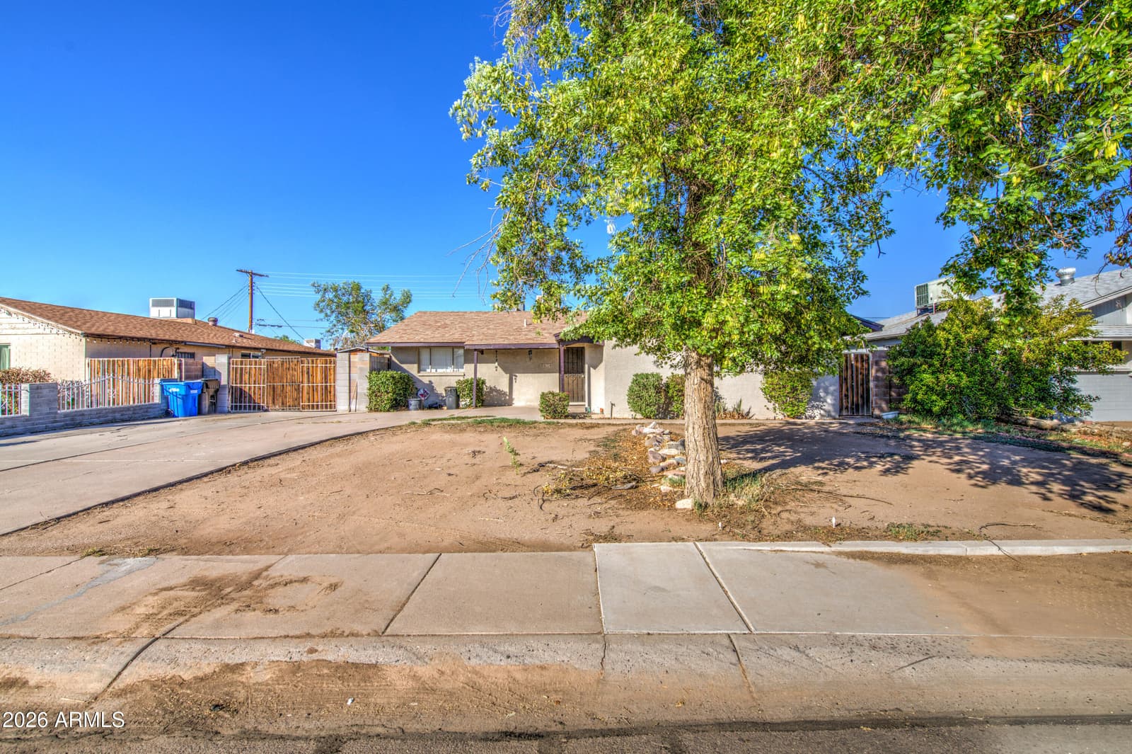 5014 W Catalina Drive, Phoenix, AZ 85031 — photo 3 of 36