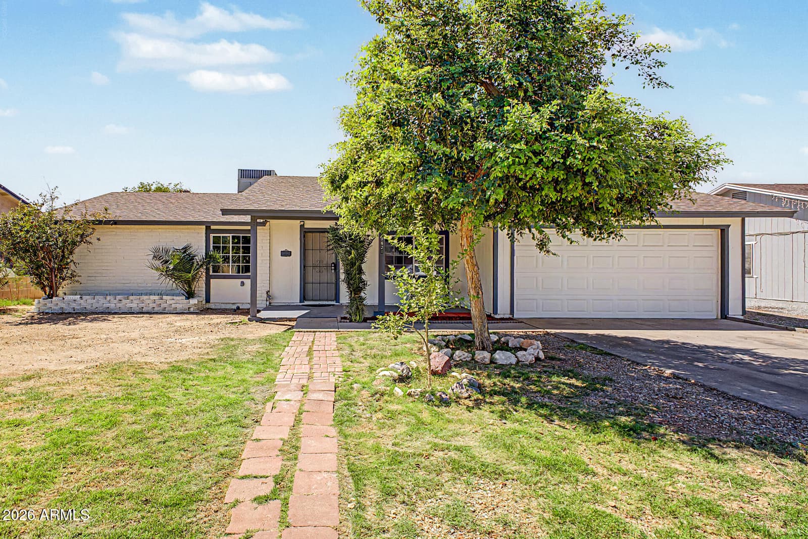 8621 W Turney Avenue, Phoenix, AZ 85037 — photo 2 of 39