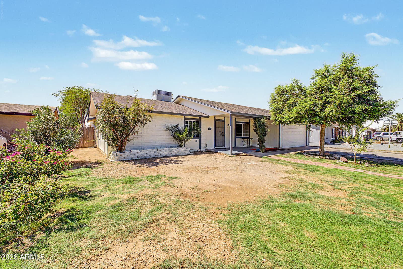 8621 W Turney Avenue, Phoenix, AZ 85037 — photo 3 of 39