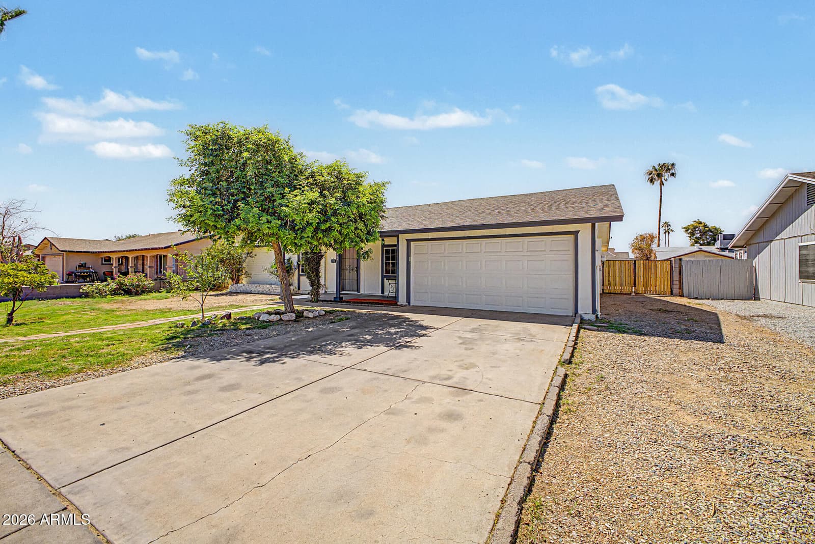8621 W Turney Avenue, Phoenix, AZ 85037 — photo 5 of 39