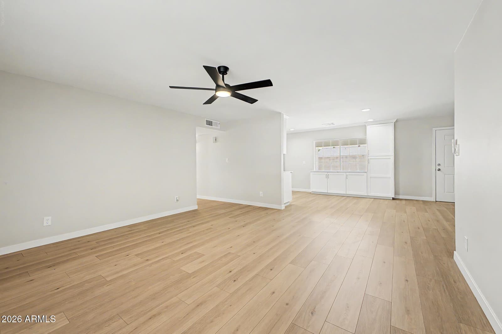 8621 W Turney Avenue, Phoenix, AZ 85037 — photo 10 of 39