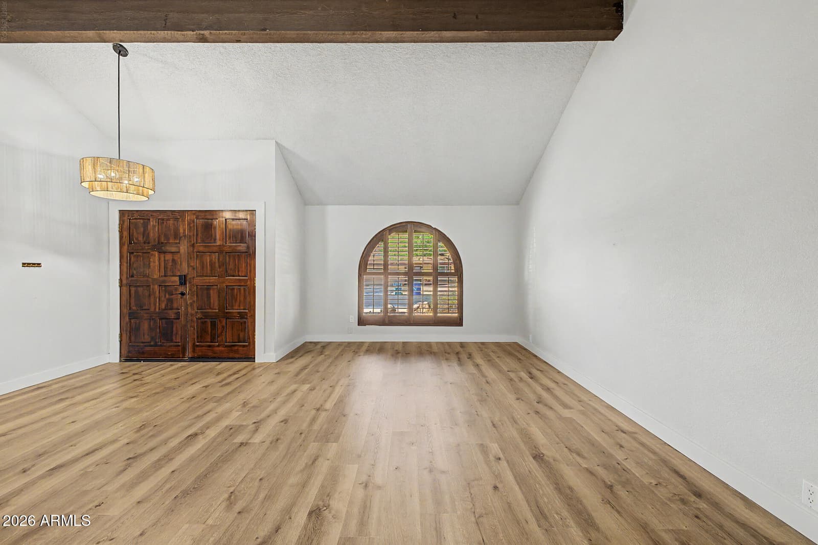 843 W Nido Avenue, Mesa, AZ 85210 — photo 13 of 53
