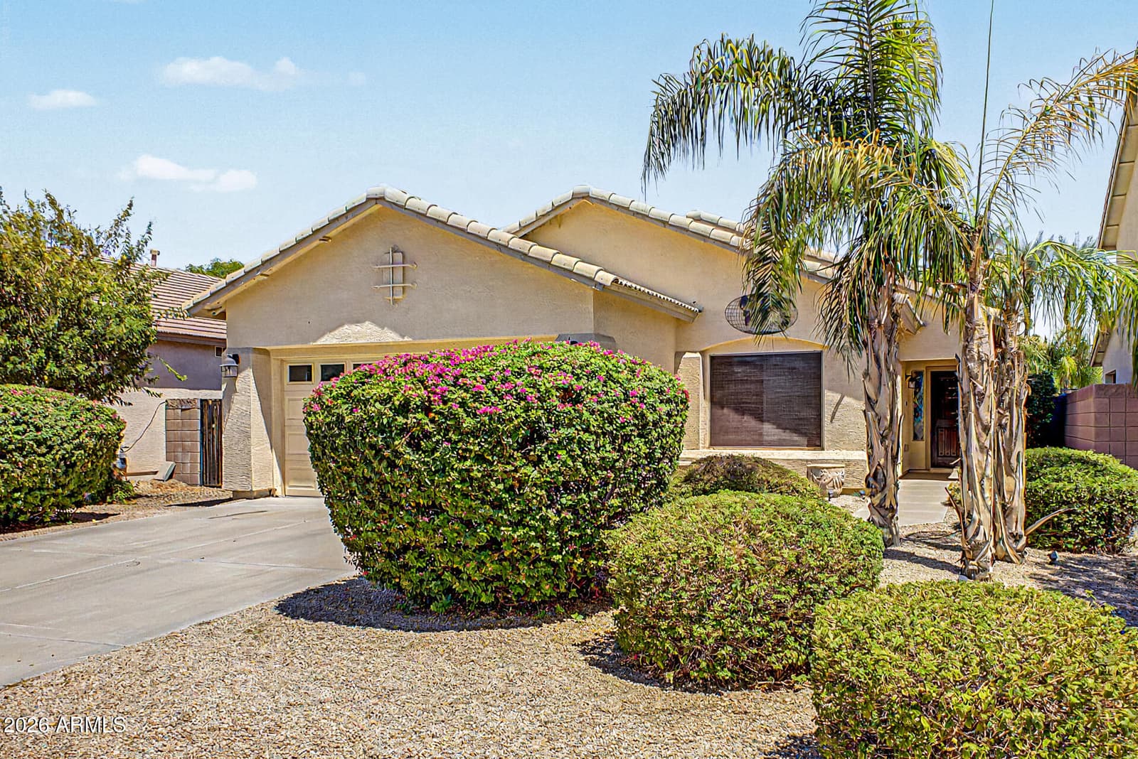 14560 W Evans Drive, Surprise, AZ 85379 — photo 6 of 32