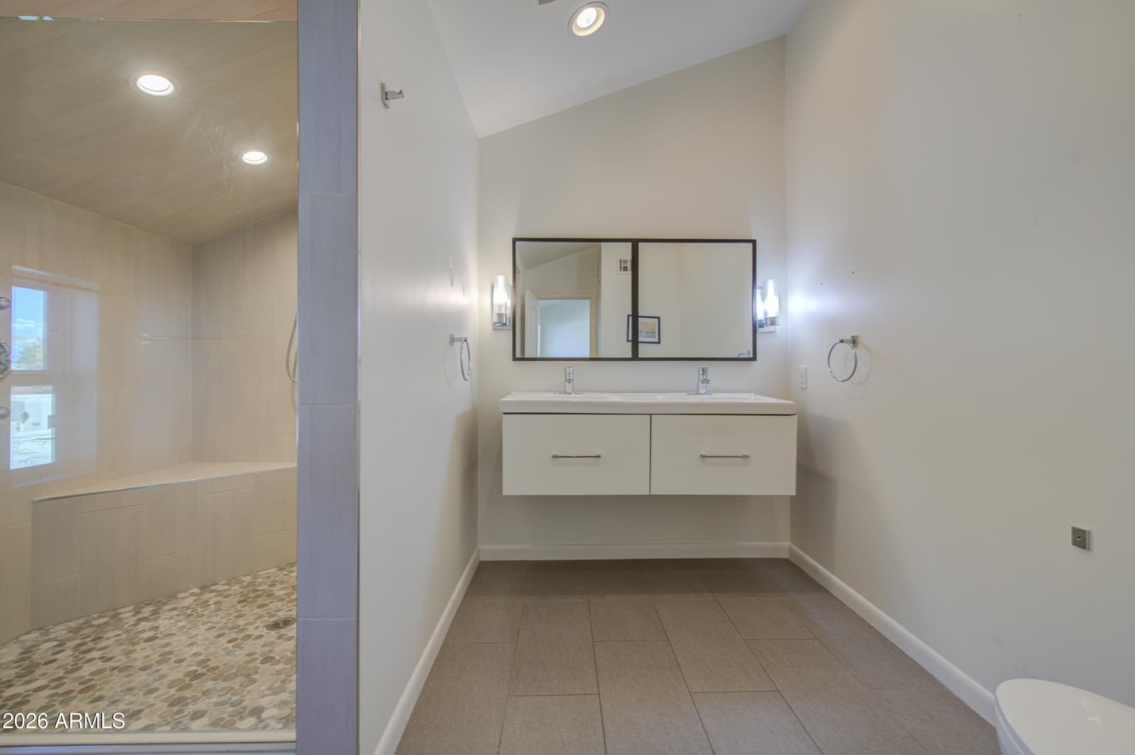 1530 S River Drive, Tempe, AZ 85281 — photo 20 of 32