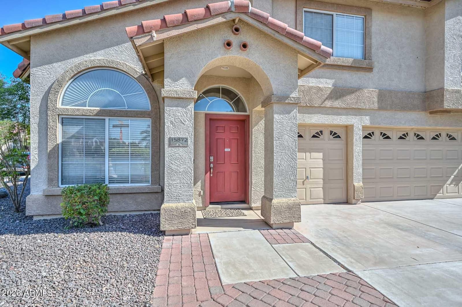 15872 W Calavar Road, Surprise, AZ 85379 — photo 4 of 57