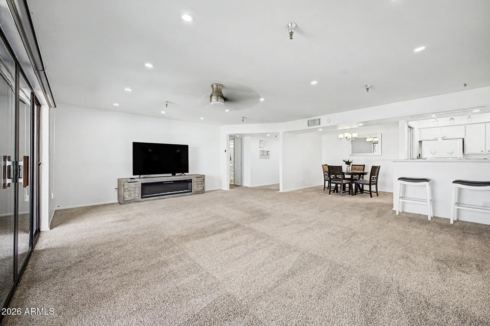 425 S Parkcrest Drive 334, Mesa, AZ 85206 — photo 3 of 37