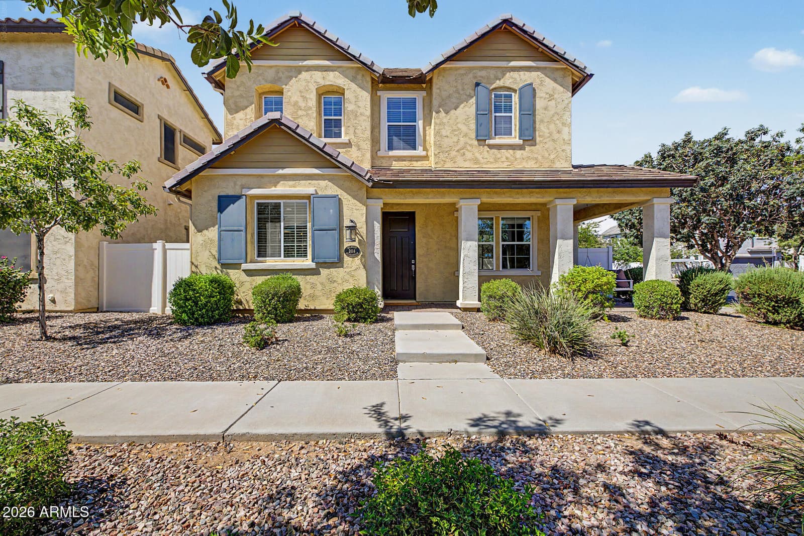 2614 S Valle Verde, Mesa, AZ 85209 — photo 1 of 51