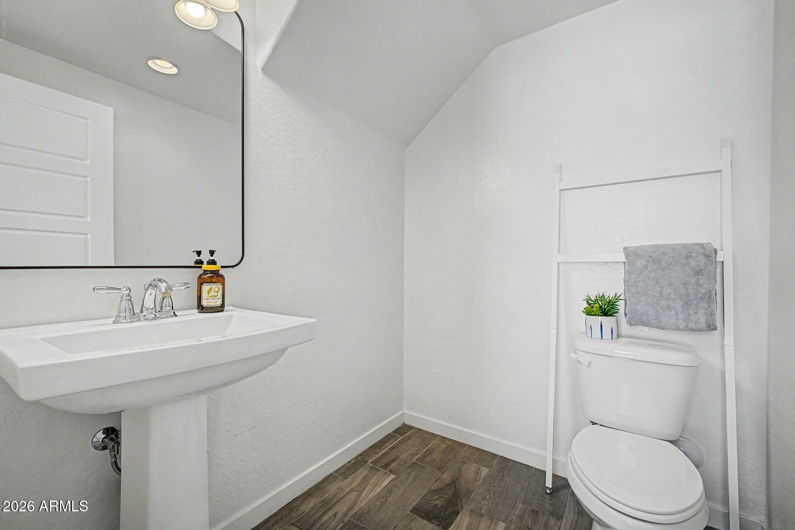 2614 S Valle Verde, Mesa, AZ 85209 — photo 21 of 51