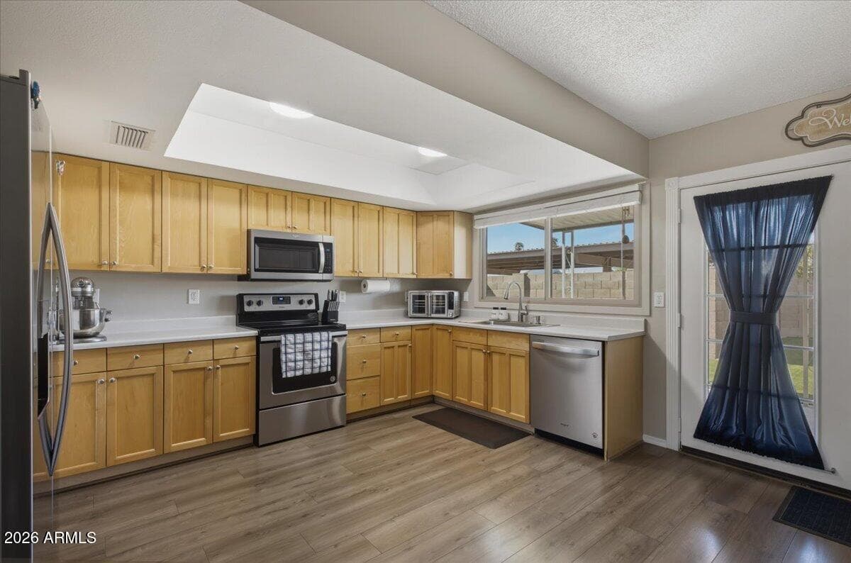 2132 E Minton Drive, Tempe, AZ 85282 — photo 8 of 31