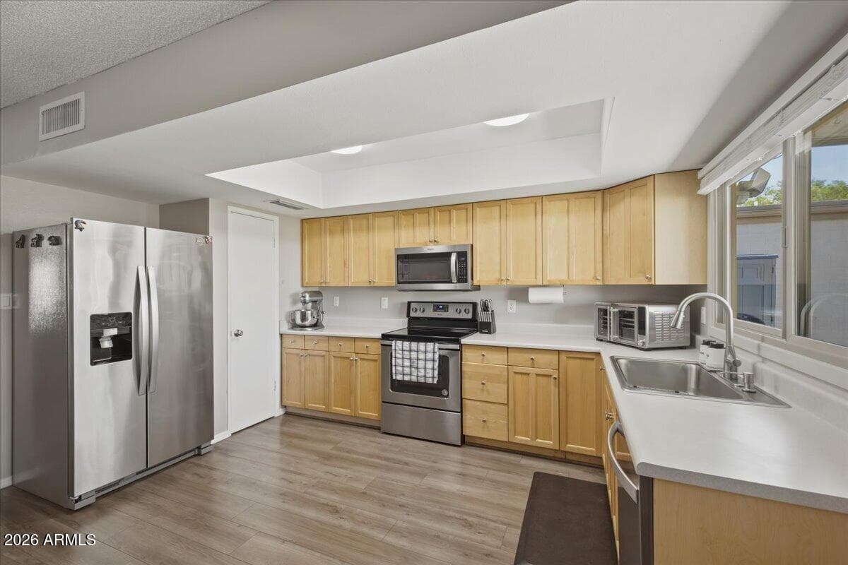 2132 E Minton Drive, Tempe, AZ 85282 — photo 3 of 31