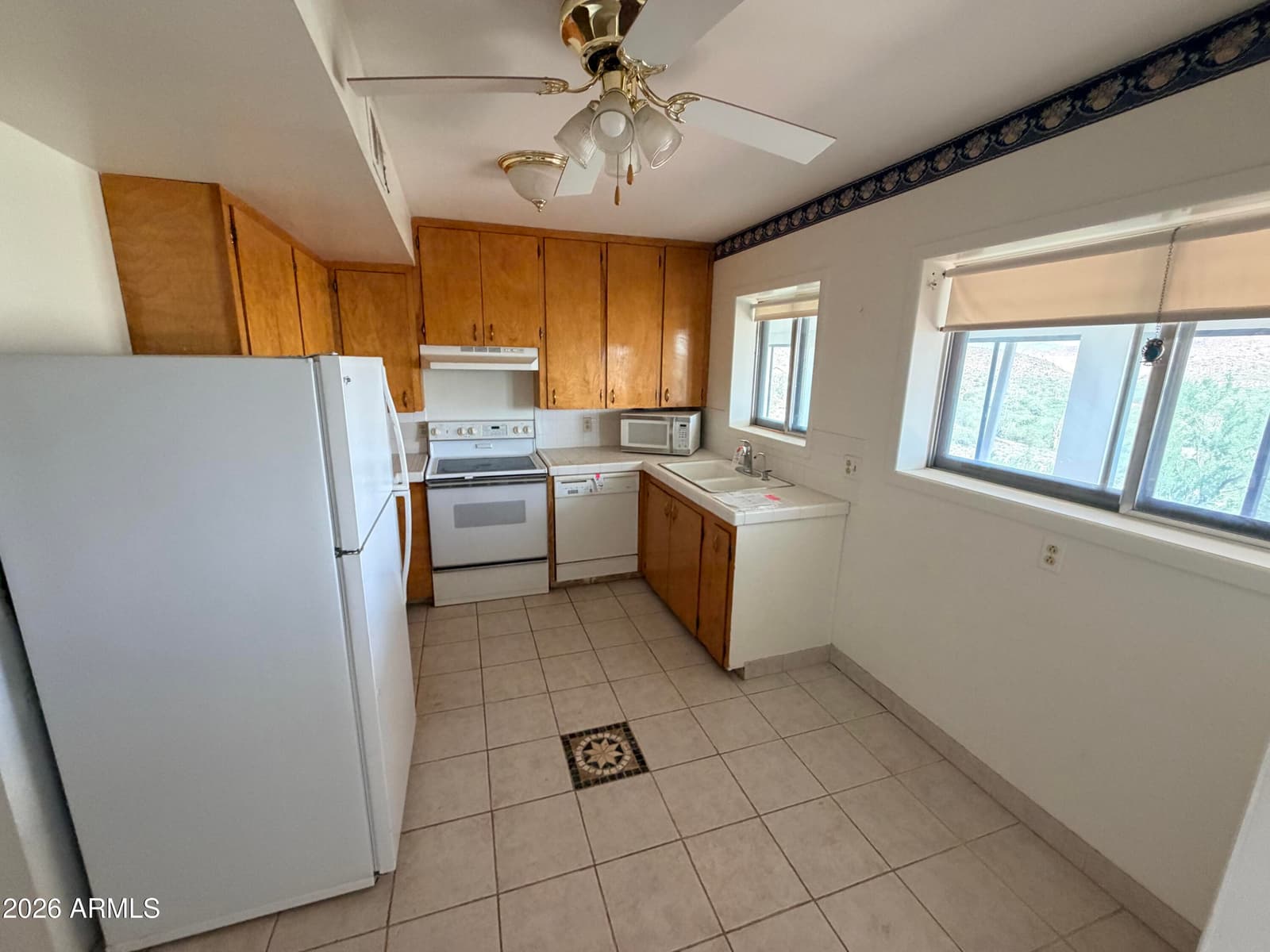 981 N Sherwood Way, Queen Valley, AZ 85118 — photo 32 of 33