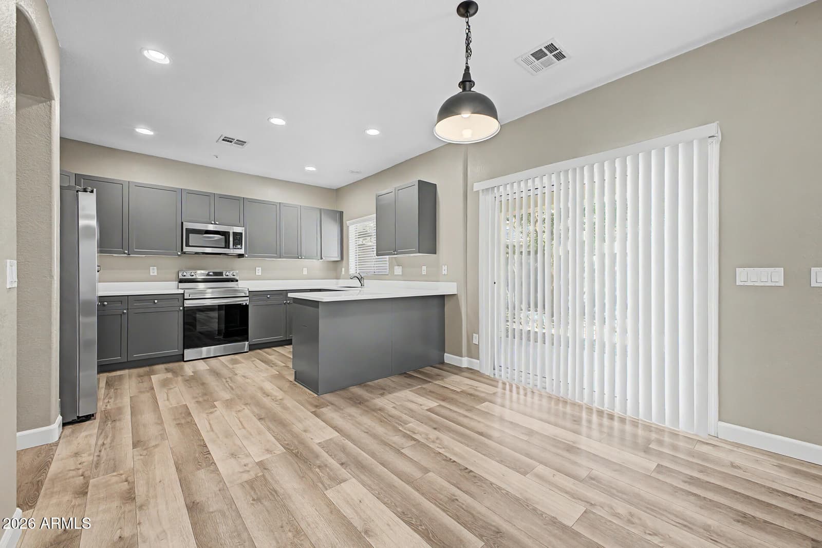 1498 E Hopkins Road, Gilbert, AZ 85295 — photo 9 of 39