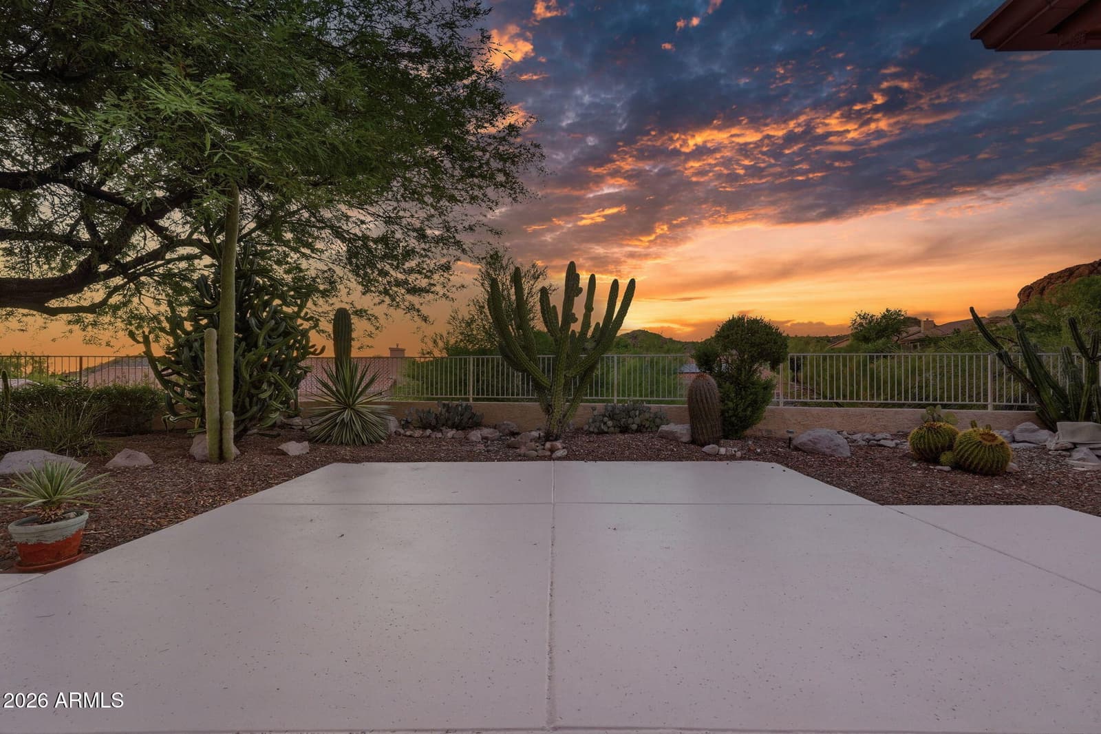 5396 S Pyrite Circle, Gold Canyon, AZ 85118 — photo 3 of 71
