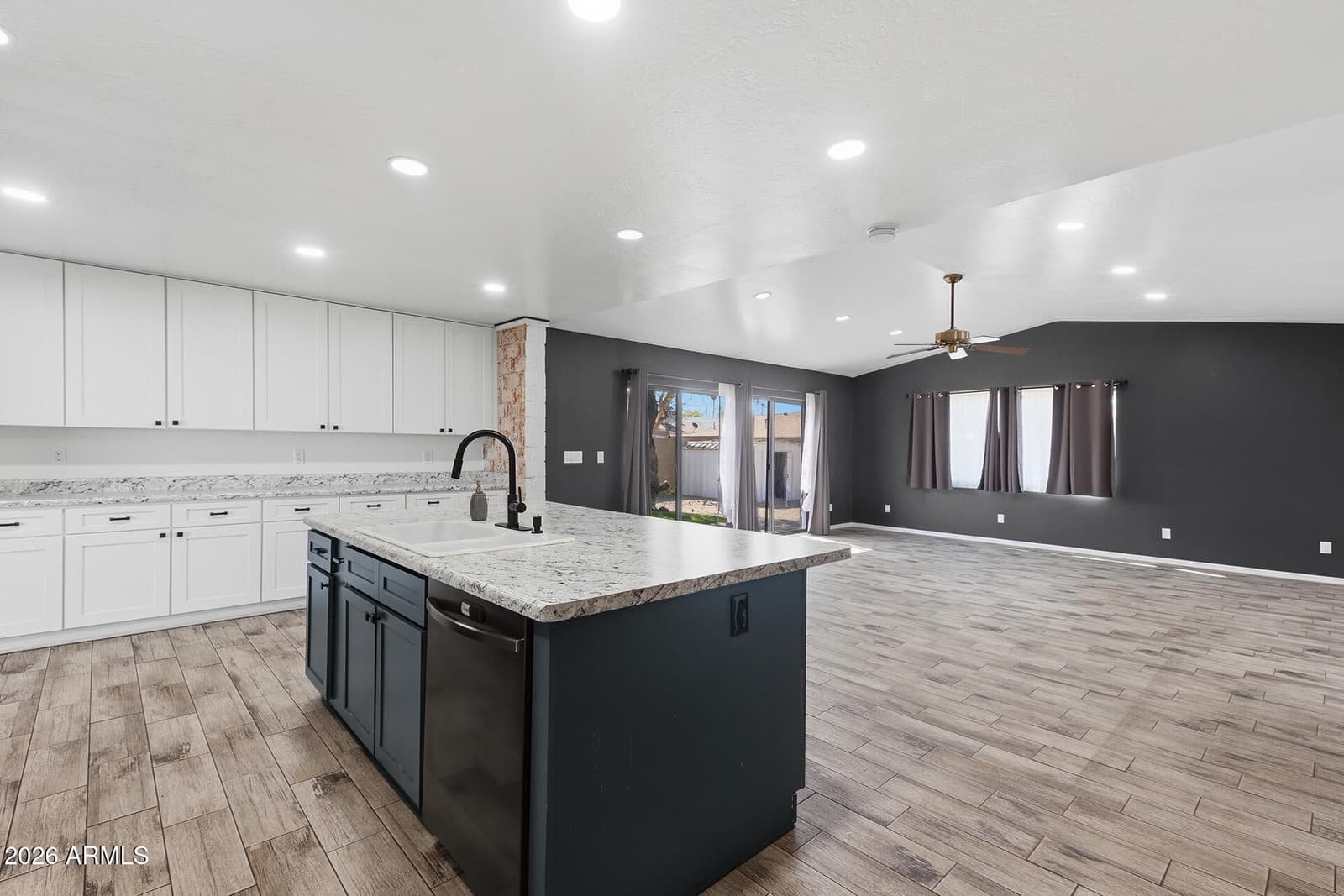 4019 W Citrus Way, Phoenix, AZ 85019 — photo 12 of 33