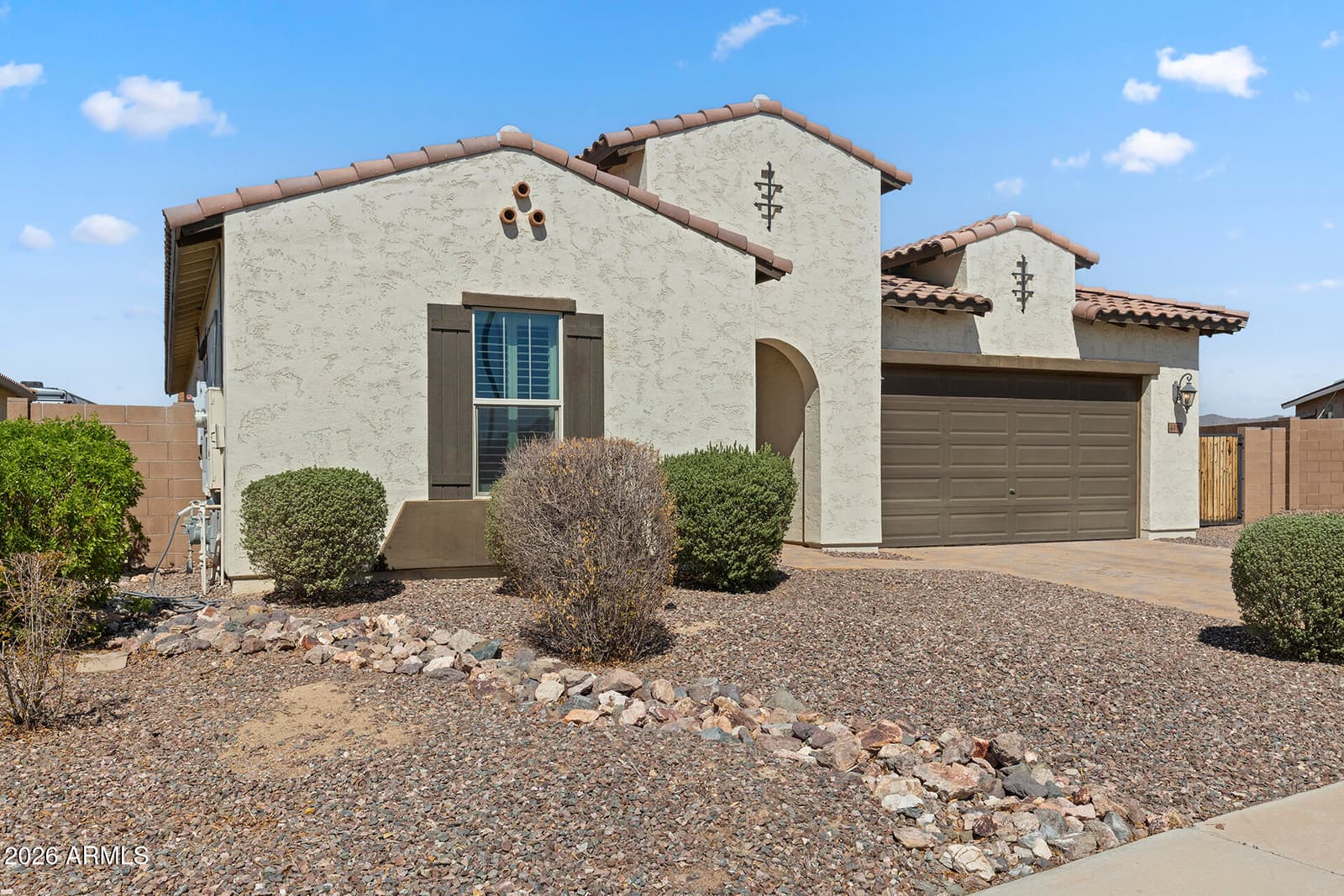 4916 N 185th Drive, Goodyear, AZ 85395 — photo 4 of 71