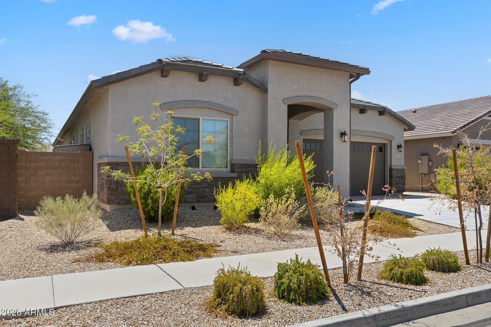18931 W Laurel Lane, Surprise, AZ 85388 — photo 5 of 68