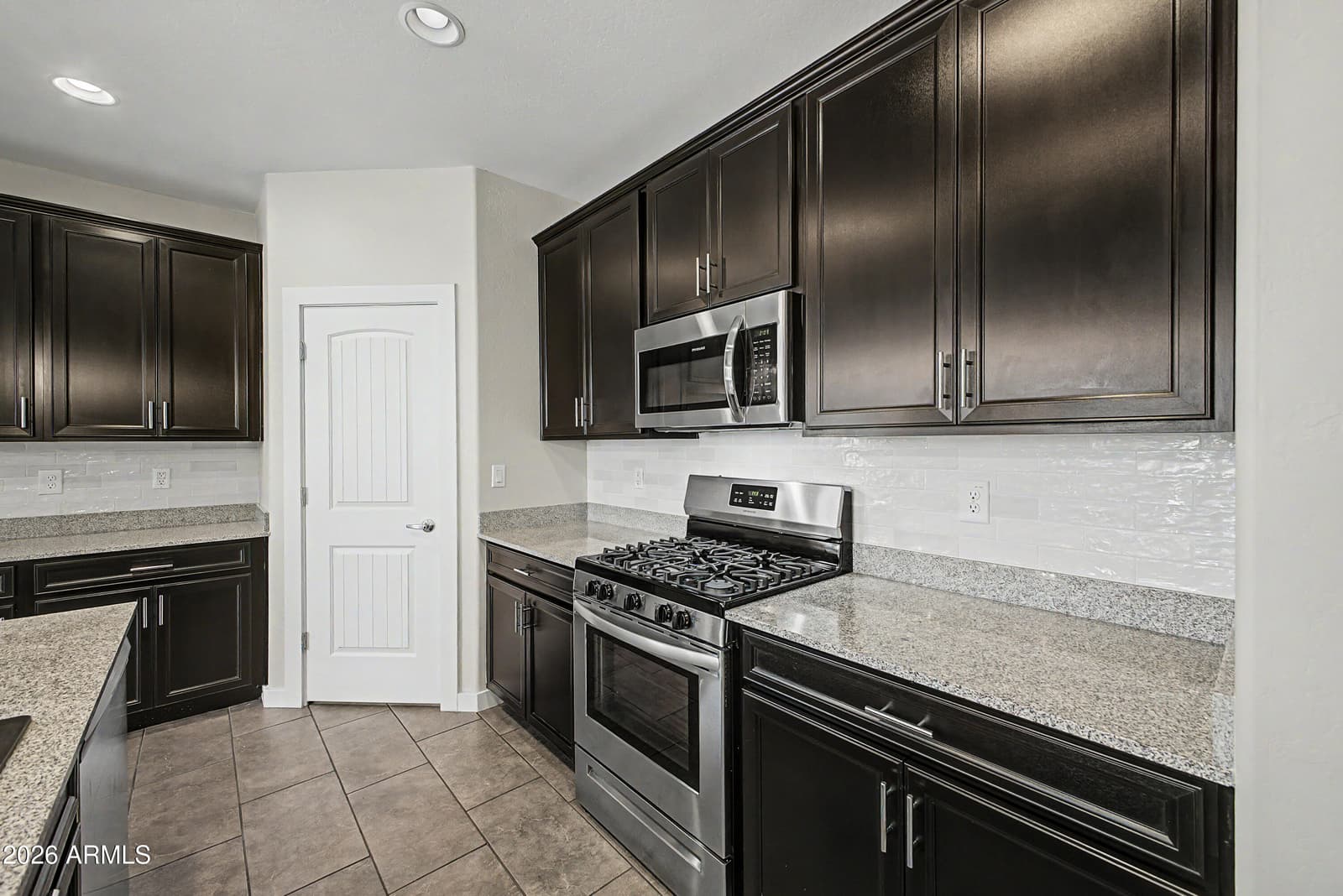 12423 N 174th Lane, Surprise, AZ 85388 — photo 4 of 24