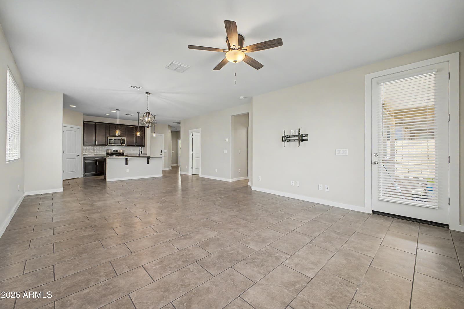 12423 N 174th Lane, Surprise, AZ 85388 — photo 7 of 24