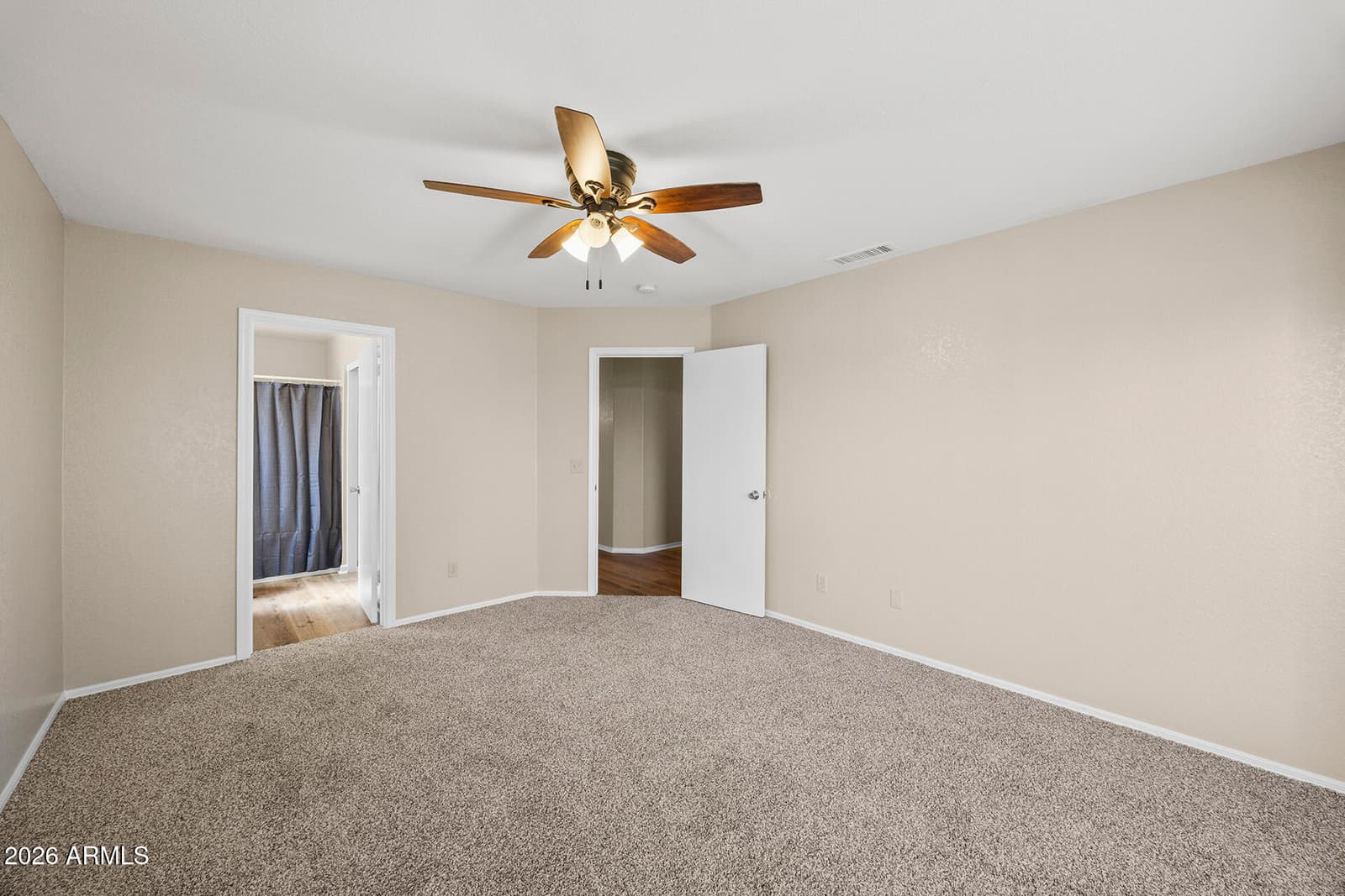 530 E Del Rio Street, Chandler, AZ 85225 — photo 11 of 17